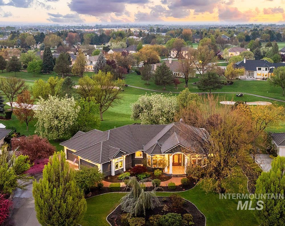 7061 N Penncross Way, Meridian, Idaho 83646, 5 Bedrooms, 4.5 Bathrooms, Residential For Sale, Price $1,899,000, 98982434