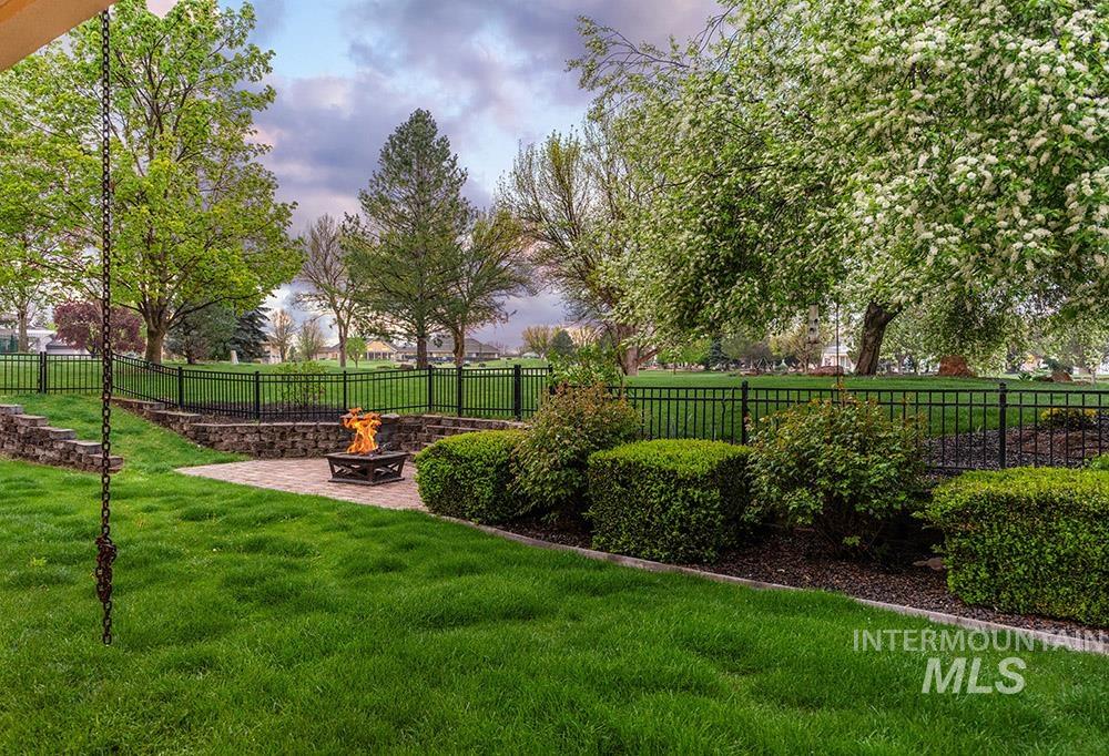 7061 N Penncross Way, Meridian, Idaho 83646, 5 Bedrooms, 4.5 Bathrooms, Residential For Sale, Price $1,899,000, 98982434