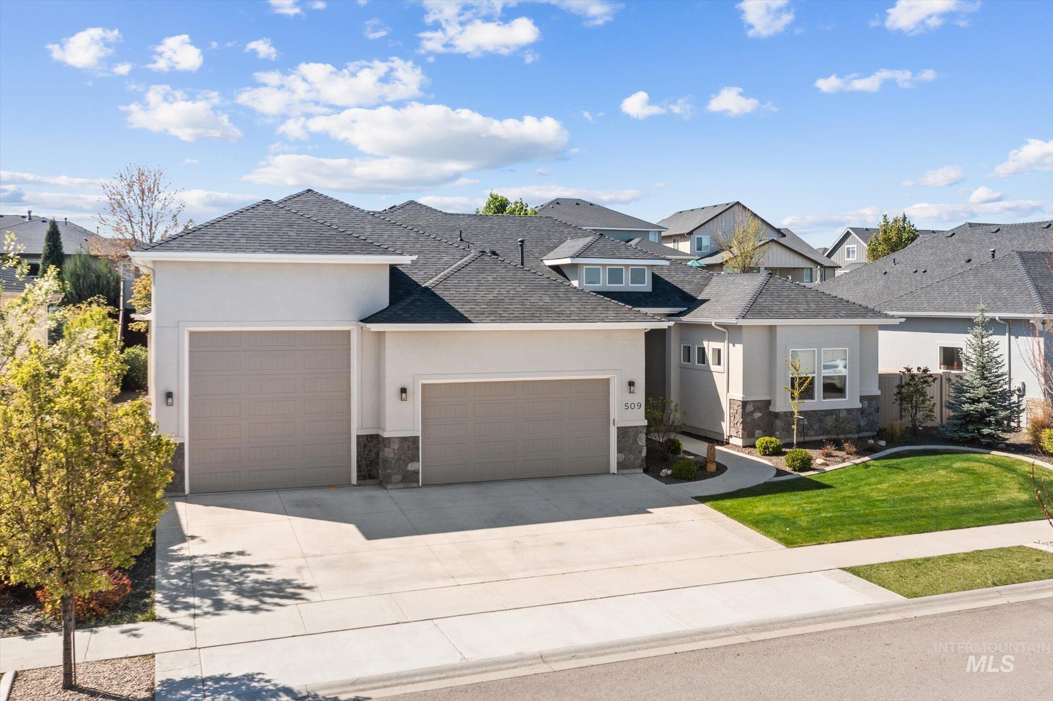 509 E Pisa Dr, Meridian, Idaho 83642, 3 Bedrooms, 2.5 Bathrooms, Residential For Sale, Price $899,000, 98982436