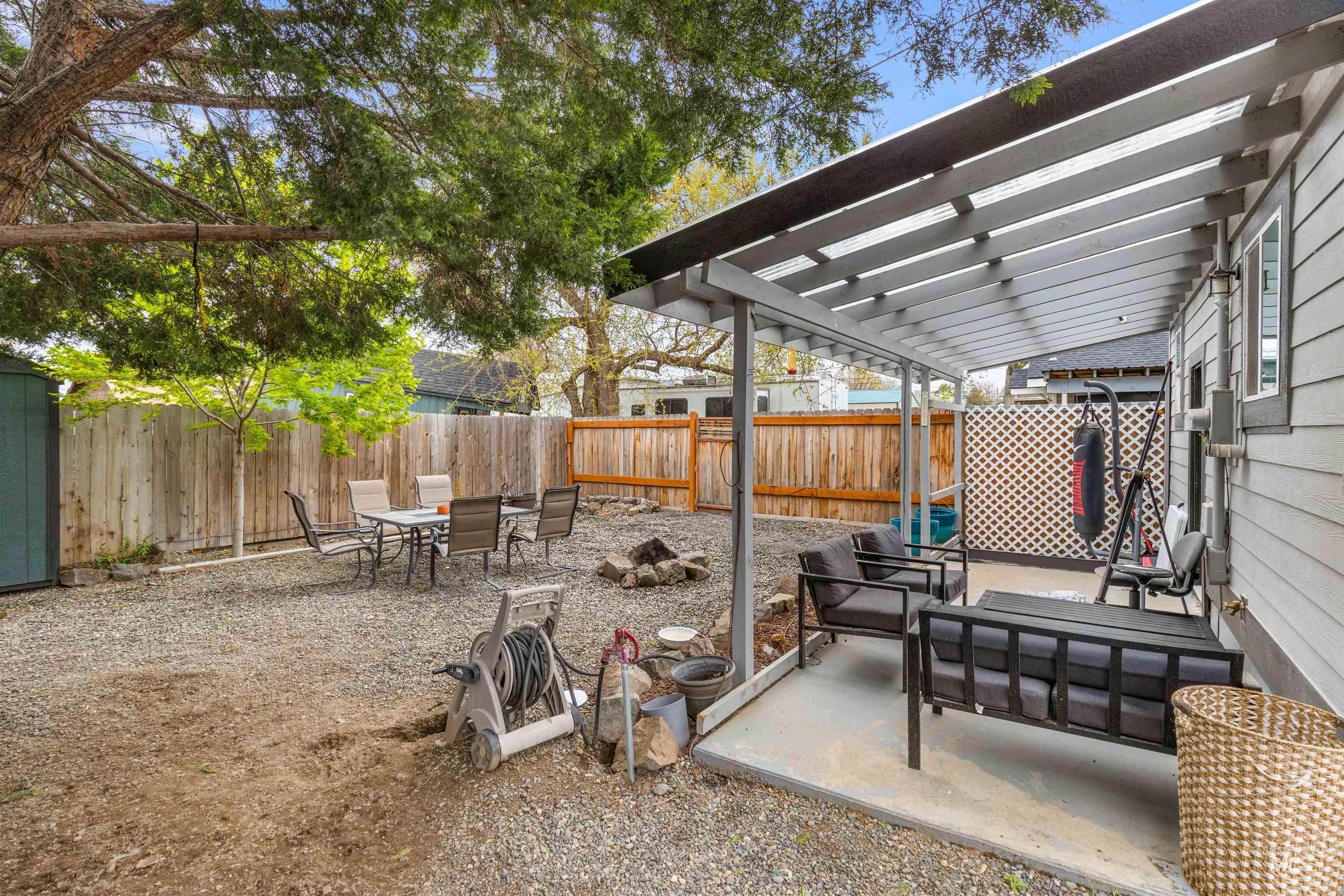 609 10th St, Clarkston, Washington 99403, 2 Bedrooms, 2 Bathrooms, Residential For Sale, Price $249,999, 98982437