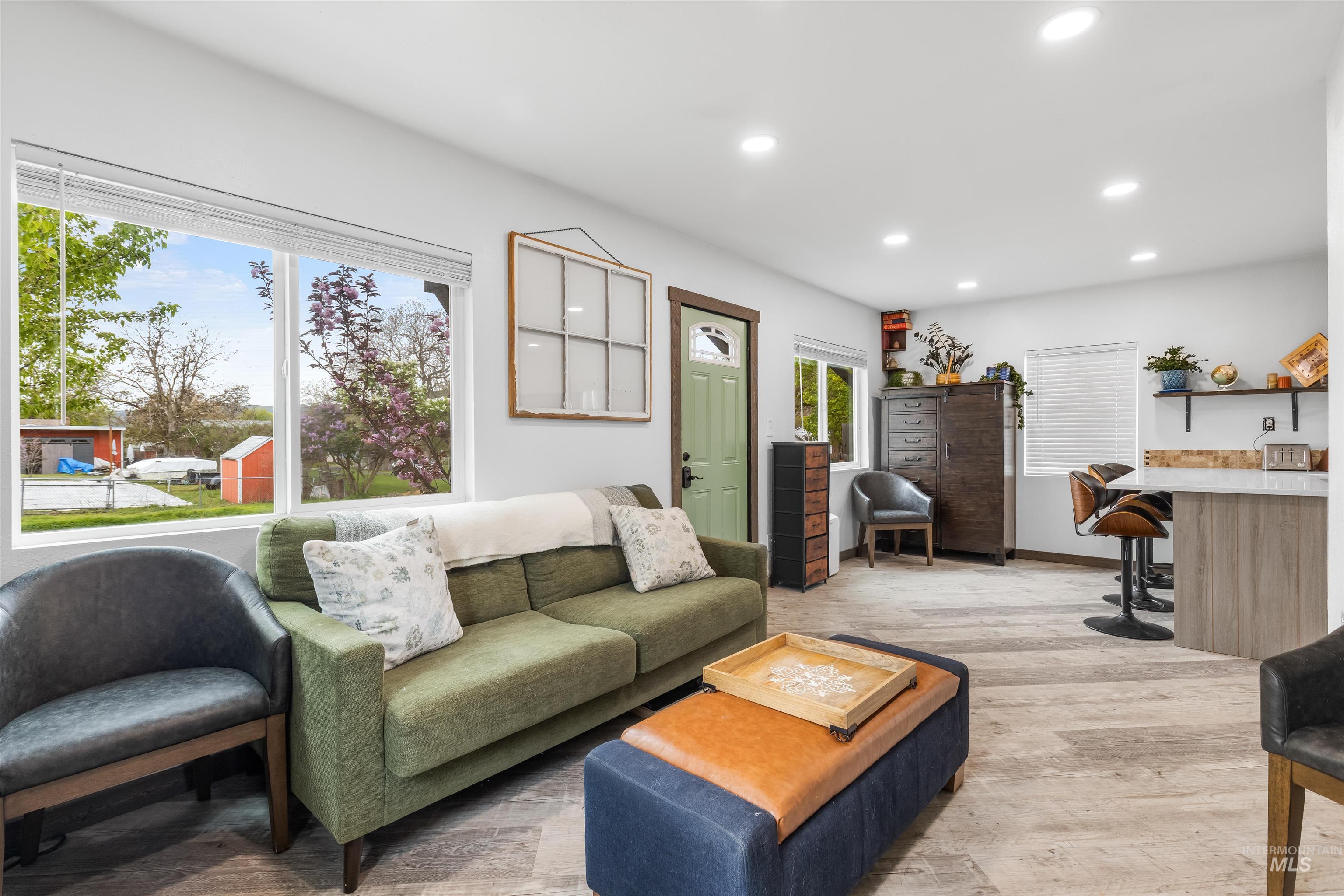 609 10th St, Clarkston, Washington 99403, 2 Bedrooms, 2 Bathrooms, Residential For Sale, Price $249,999, 98982437