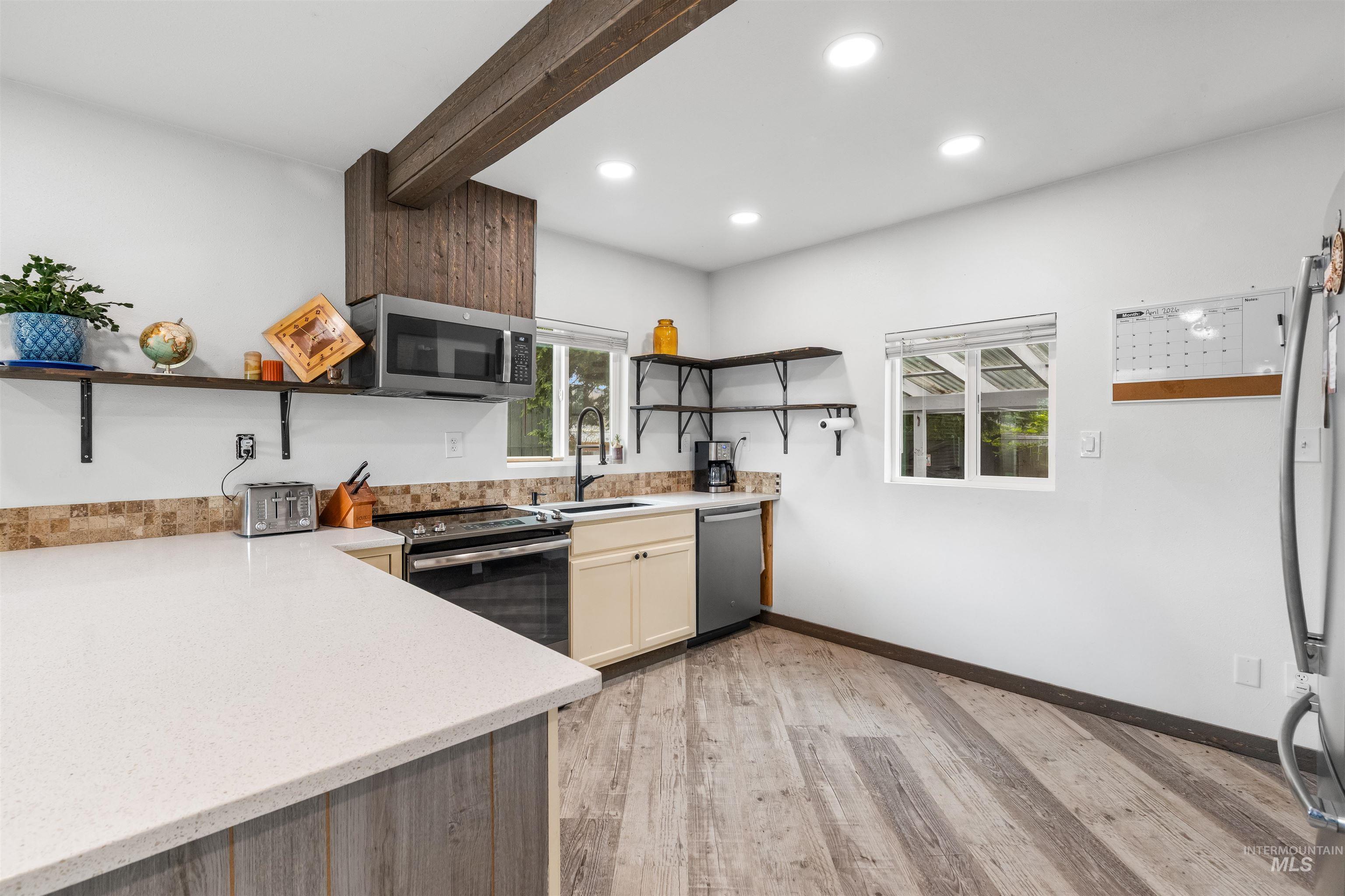 609 10th St, Clarkston, Washington 99403, 2 Bedrooms, 2 Bathrooms, Residential For Sale, Price $249,999, 98982437