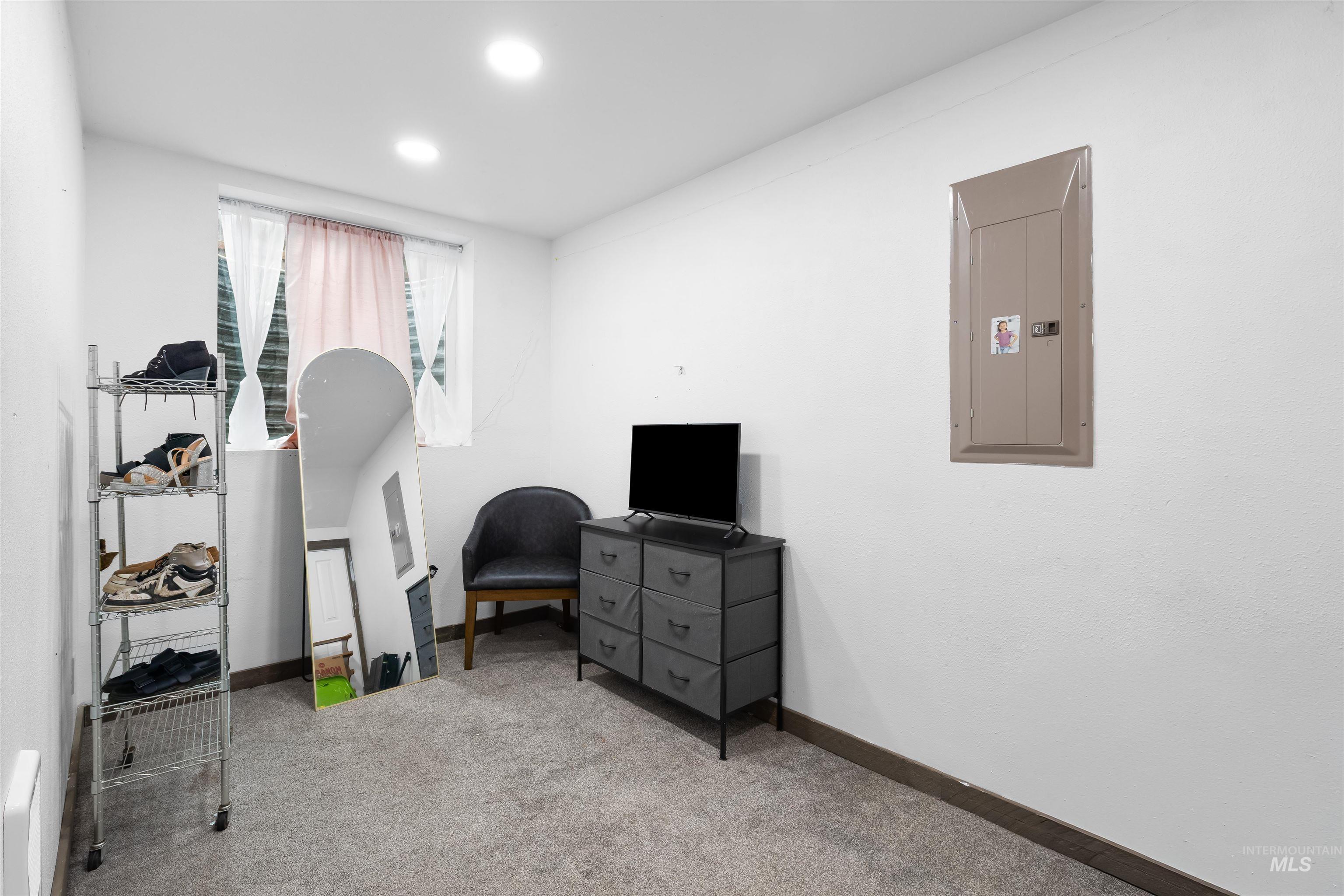 609 10th St, Clarkston, Washington 99403, 2 Bedrooms, 2 Bathrooms, Residential For Sale, Price $249,999, 98982437