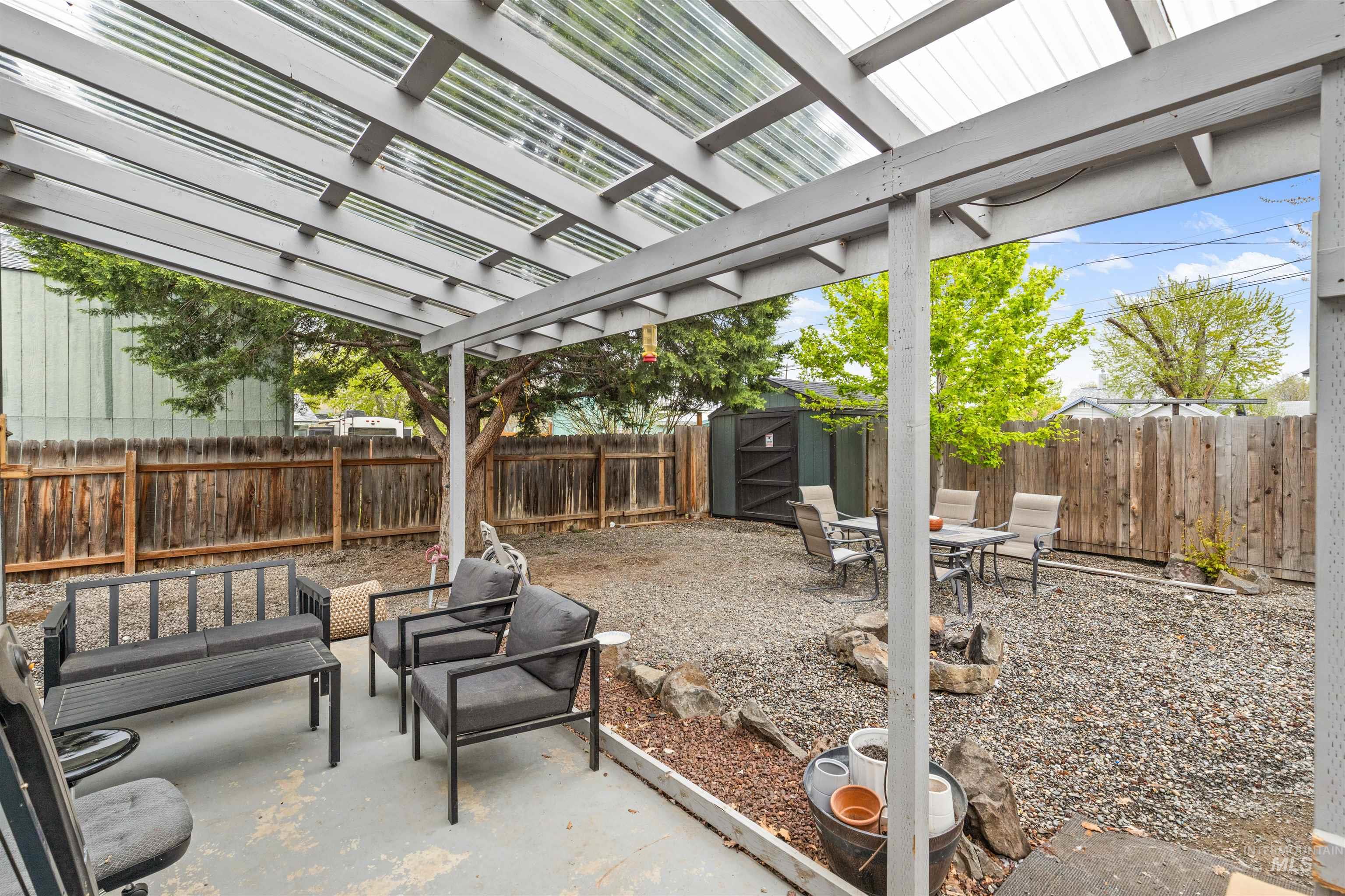 609 10th St, Clarkston, Washington 99403, 2 Bedrooms, 2 Bathrooms, Residential For Sale, Price $249,999, 98982437