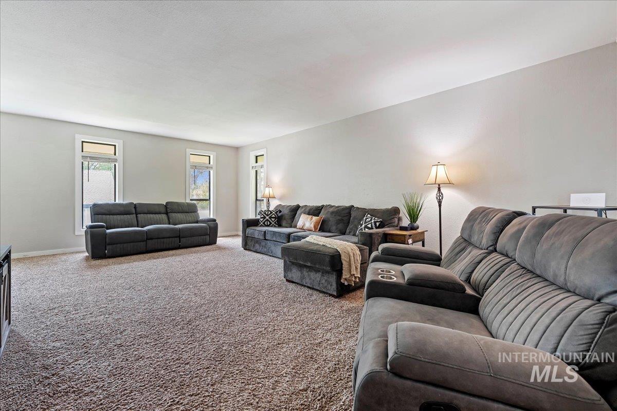1132 S Powerline Rd, Nampa, Idaho 83686-5625, 4 Bedrooms, 2.5 Bathrooms, Residential For Sale, Price $585,000, 98982438
