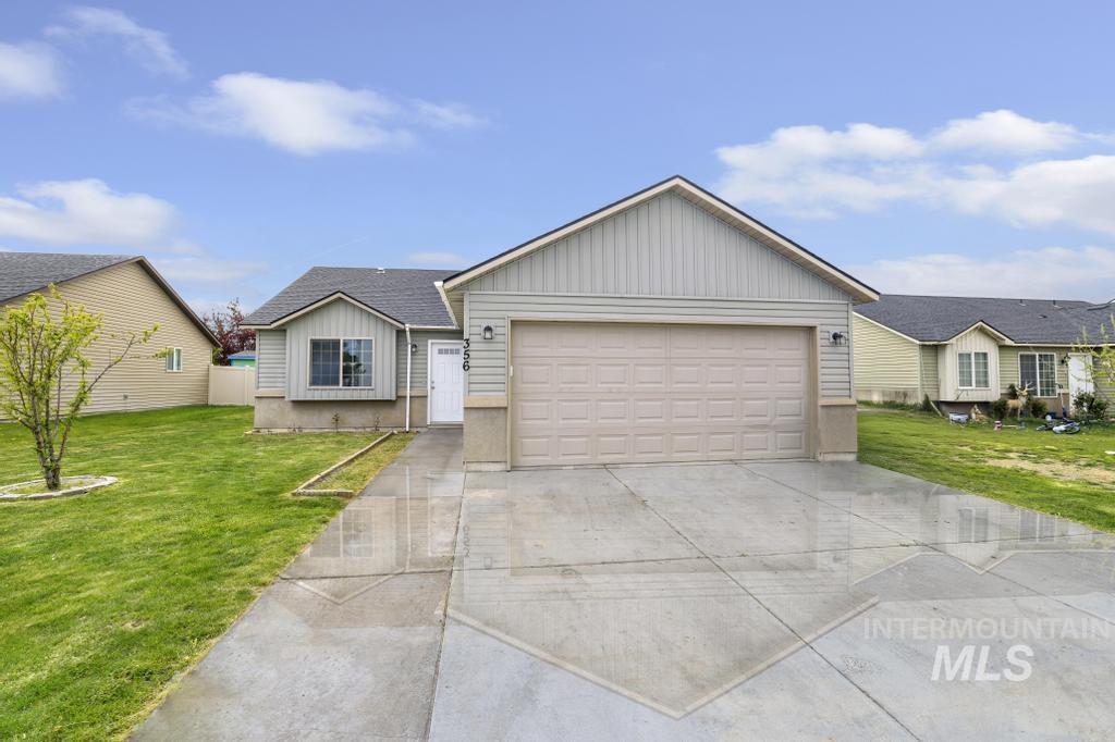 356 Watchmaker St, Twin Falls, Idaho 83301, 3 Bedrooms, 2 Bathrooms, Residential For Sale, Price $312,000, 98982439