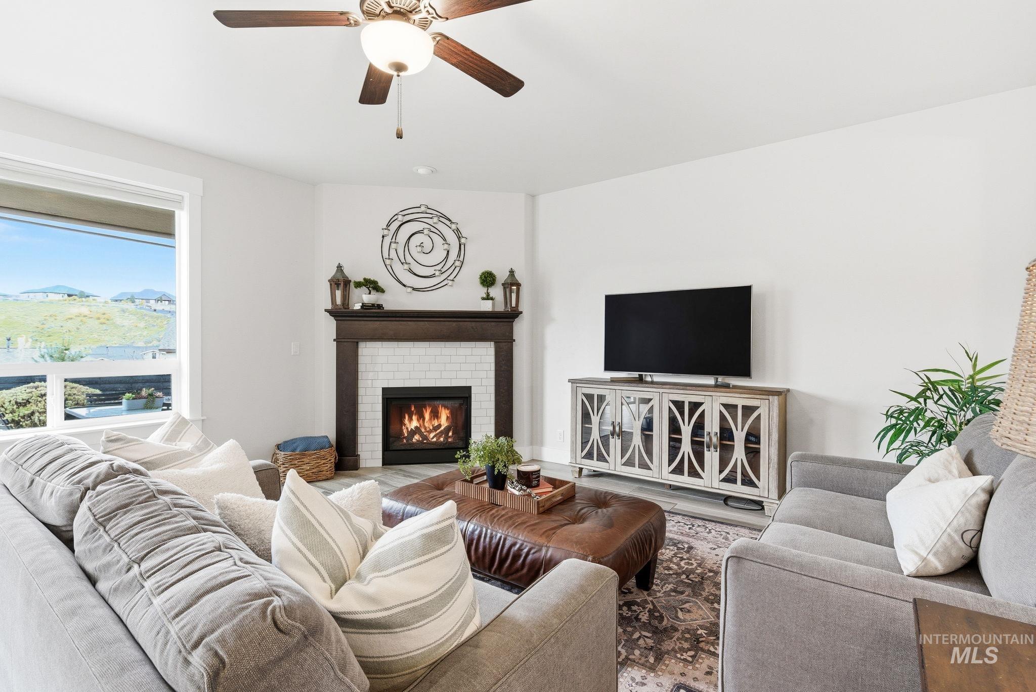 5529 W Kincreag, Boise, Idaho 83714, 5 Bedrooms, 4 Bathrooms, Residential For Sale, Price $979,900, 98982440