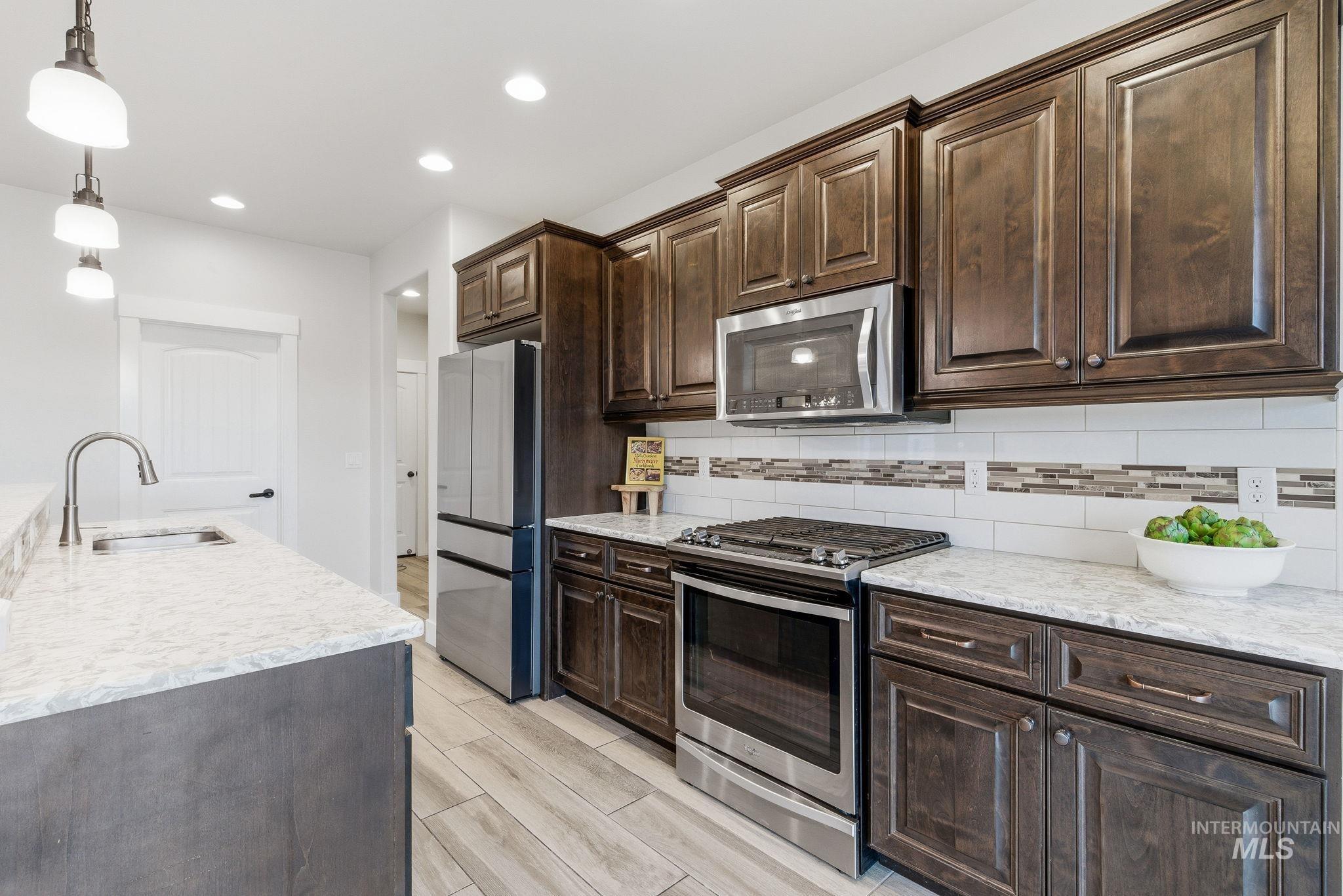 5529 W Kincreag, Boise, Idaho 83714, 5 Bedrooms, 4 Bathrooms, Residential For Sale, Price $979,900, 98982440