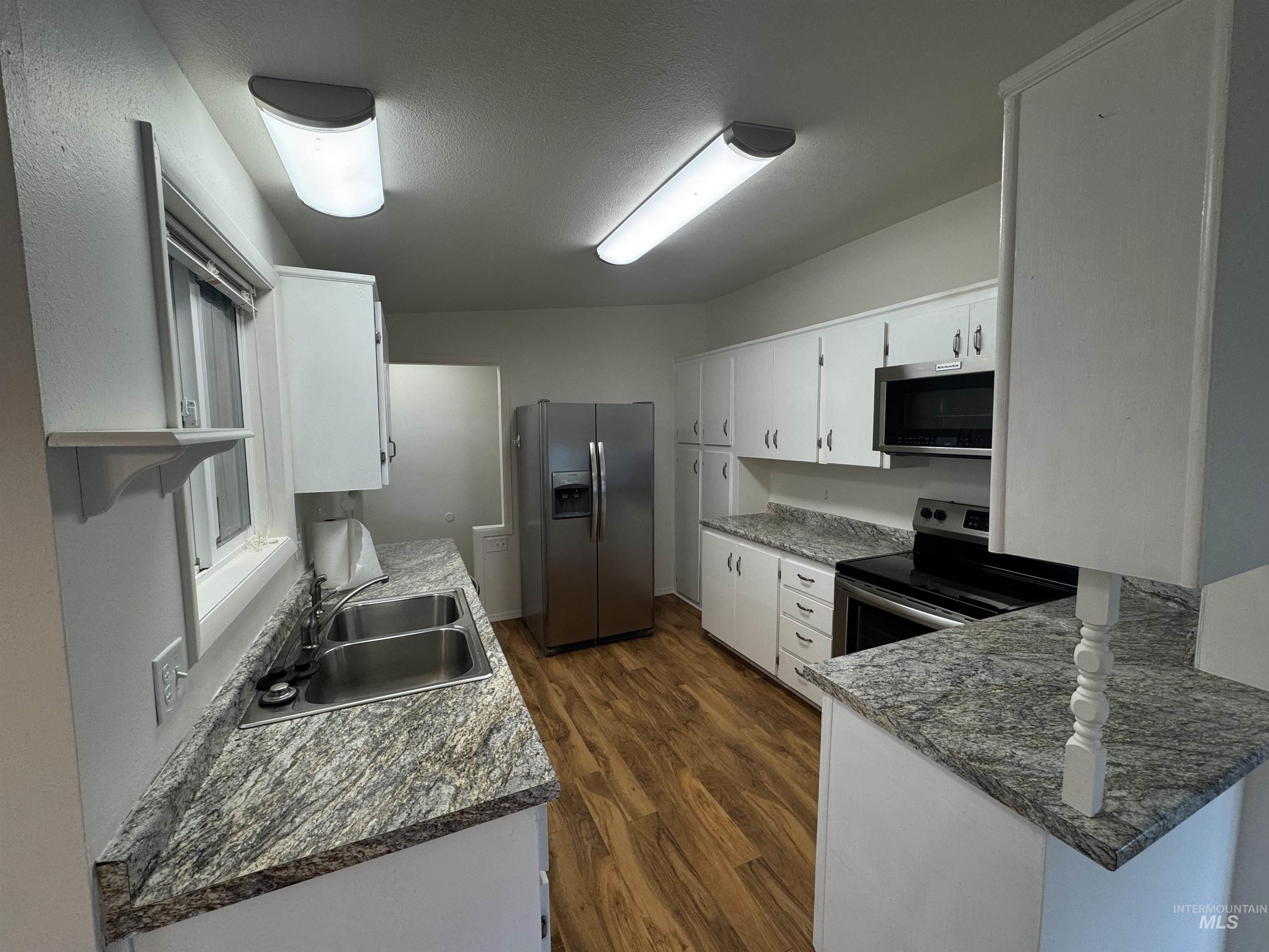 2053 Sherry Drive, Twin Falls, Idaho 83301, 4 Bedrooms, 3 Bathrooms, Residential For Sale, Price $399,500, 98982445