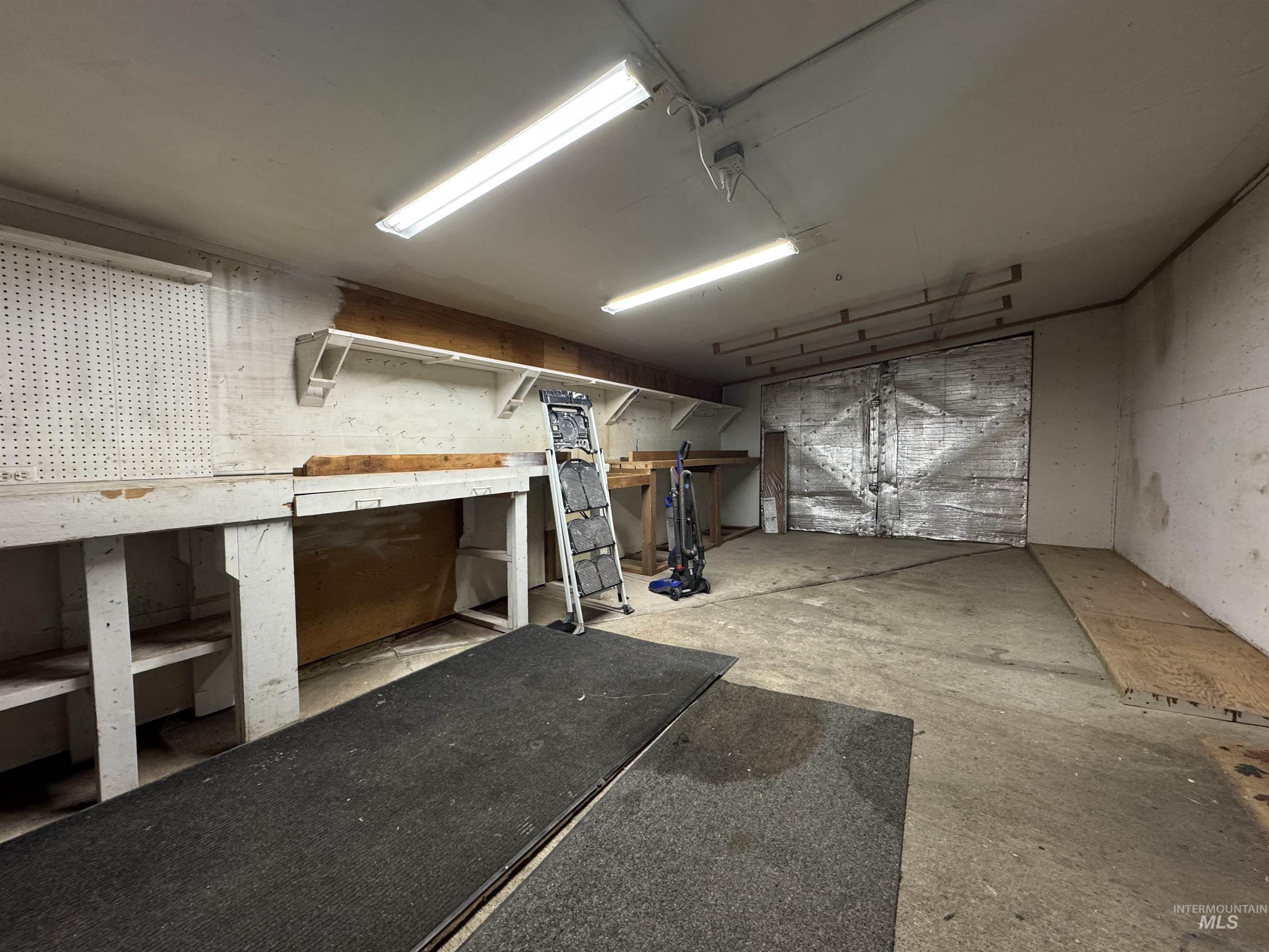 2053 Sherry Drive, Twin Falls, Idaho 83301, 4 Bedrooms, 3 Bathrooms, Residential For Sale, Price $399,500, 98982445