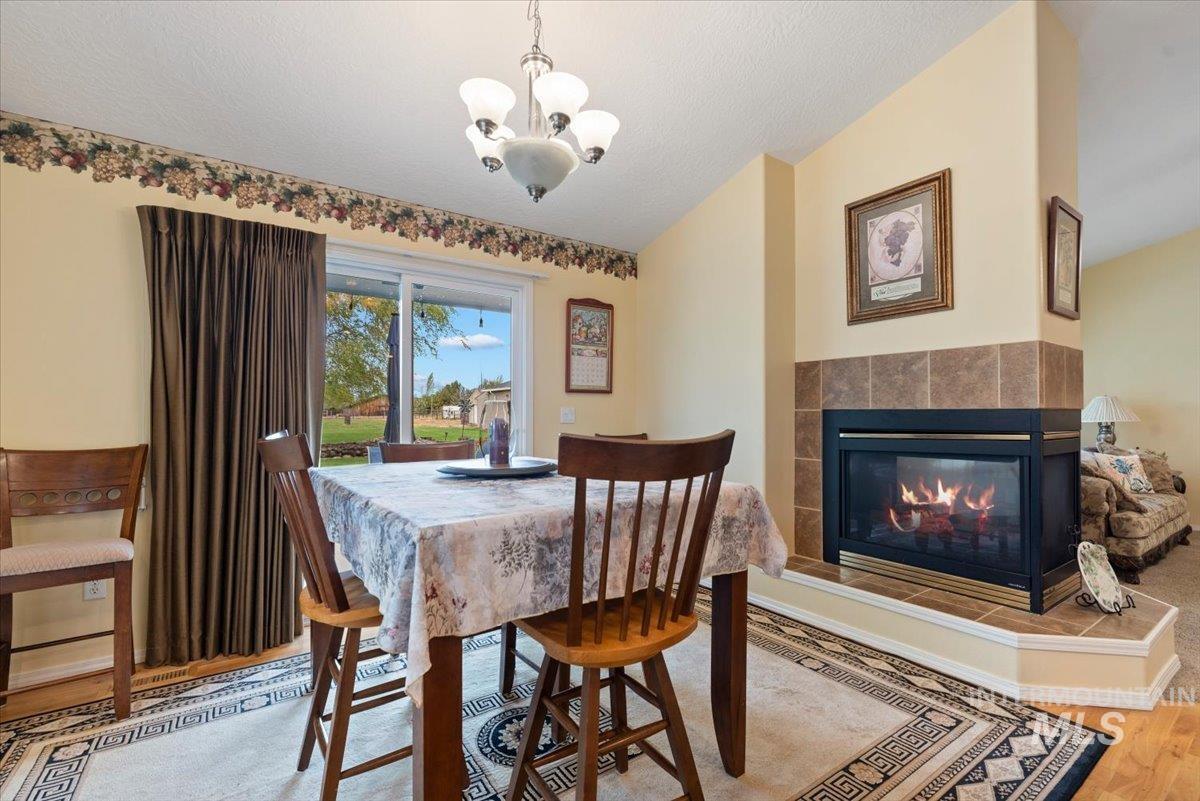 6424 Ustick Road, Nampa, Idaho 83687-8104, 4 Bedrooms, 3 Bathrooms, Residential For Sale, Price $749,900, 98982446