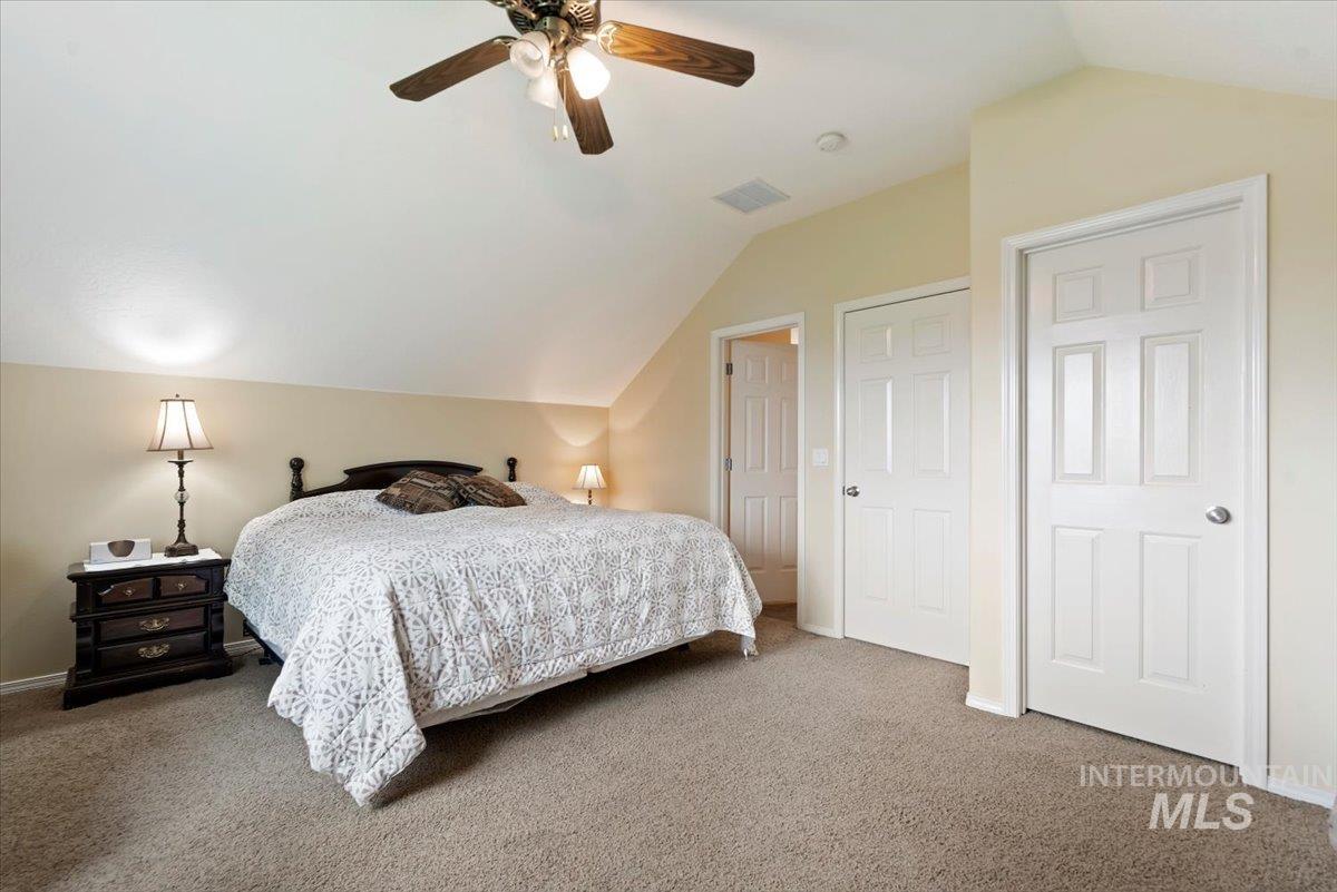 6424 Ustick Road, Nampa, Idaho 83687-8104, 4 Bedrooms, 3 Bathrooms, Residential For Sale, Price $749,900, 98982446