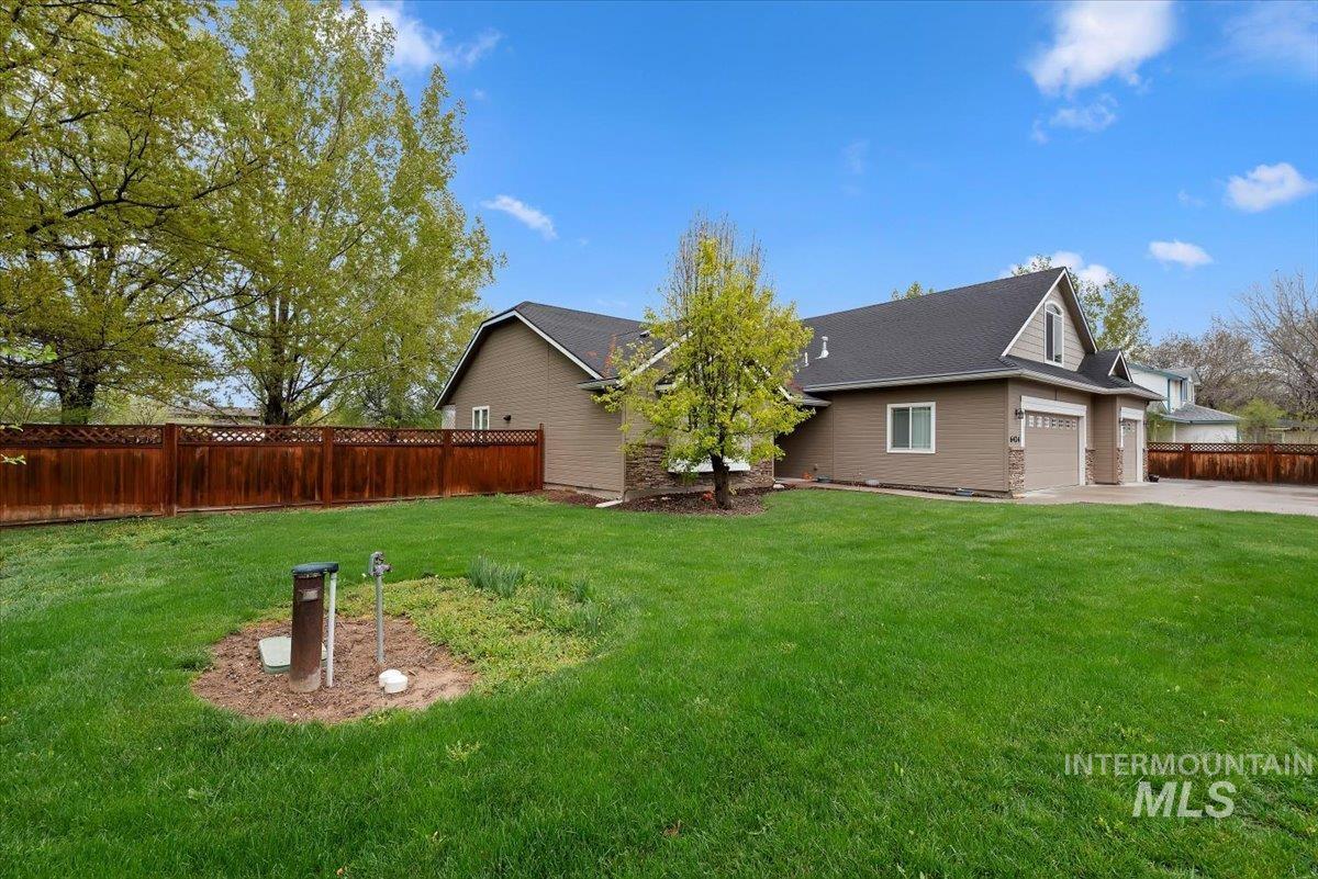 6424 Ustick Road, Nampa, Idaho 83687-8104, 4 Bedrooms, 3 Bathrooms, Residential For Sale, Price $749,900, 98982446