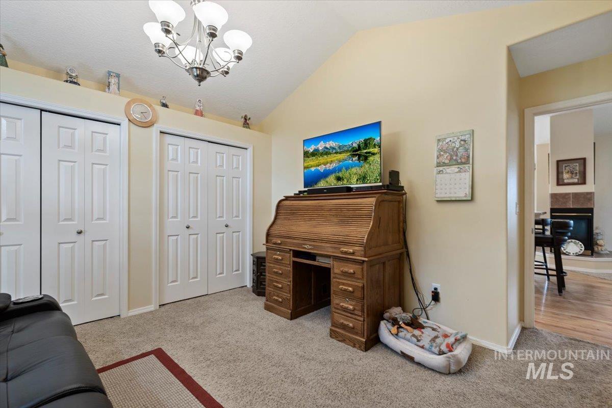 6424 Ustick Road, Nampa, Idaho 83687-8104, 4 Bedrooms, 3 Bathrooms, Residential For Sale, Price $749,900, 98982446