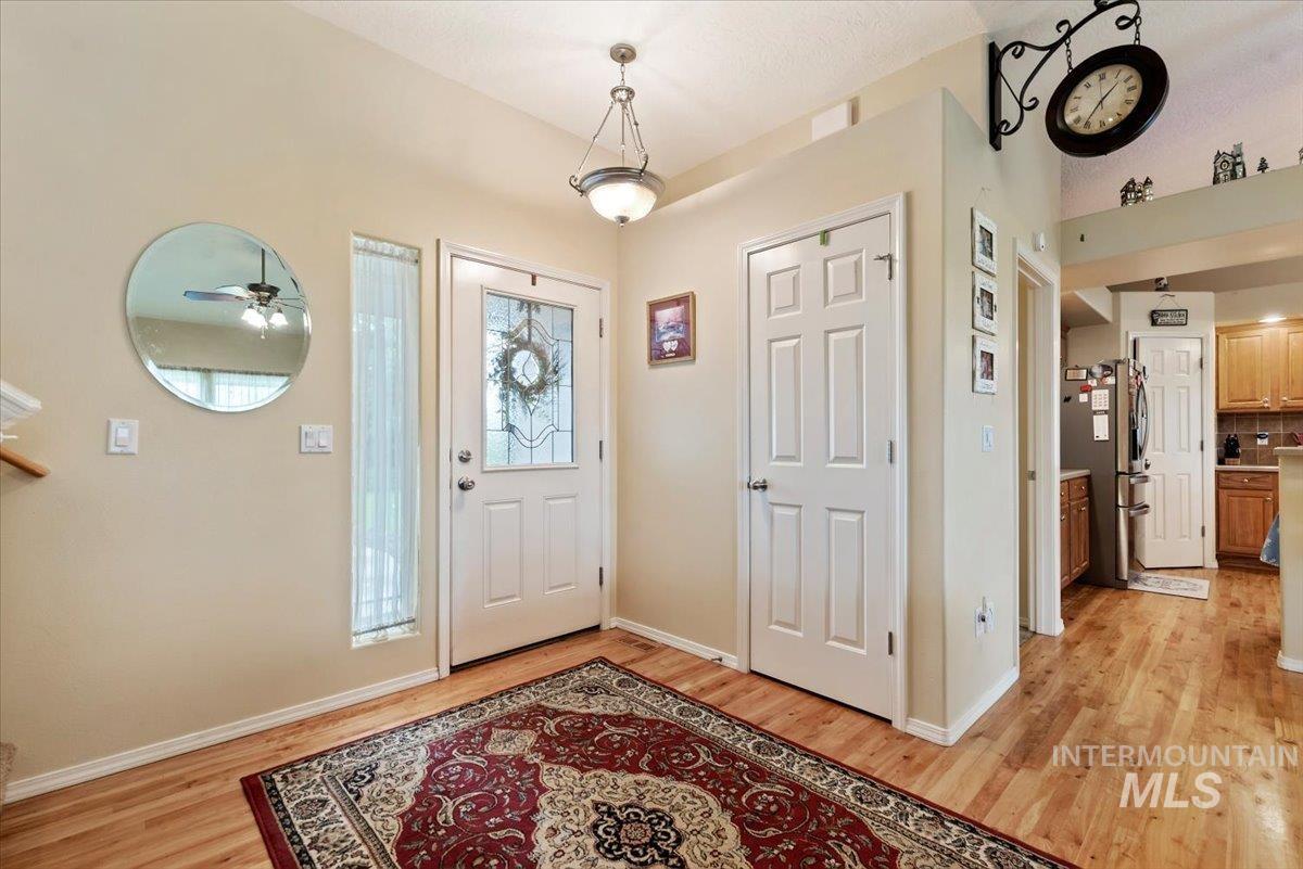 6424 Ustick Road, Nampa, Idaho 83687-8104, 4 Bedrooms, 3 Bathrooms, Residential For Sale, Price $749,900, 98982446