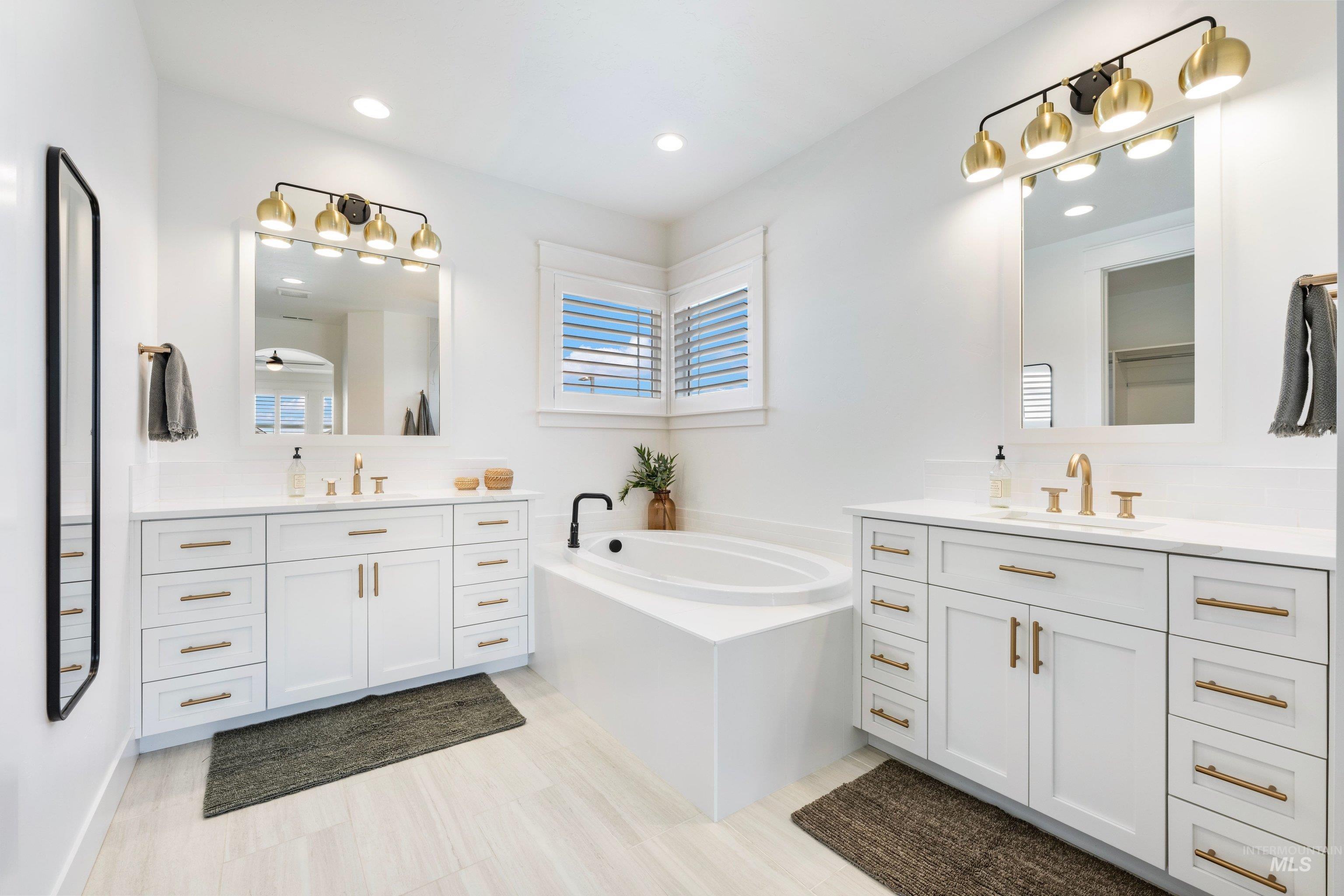 5353 W Octavia Dr., Meridian, Idaho 83646, 5 Bedrooms, 4 Bathrooms, Residential For Sale, Price $1,025,000, 98982447