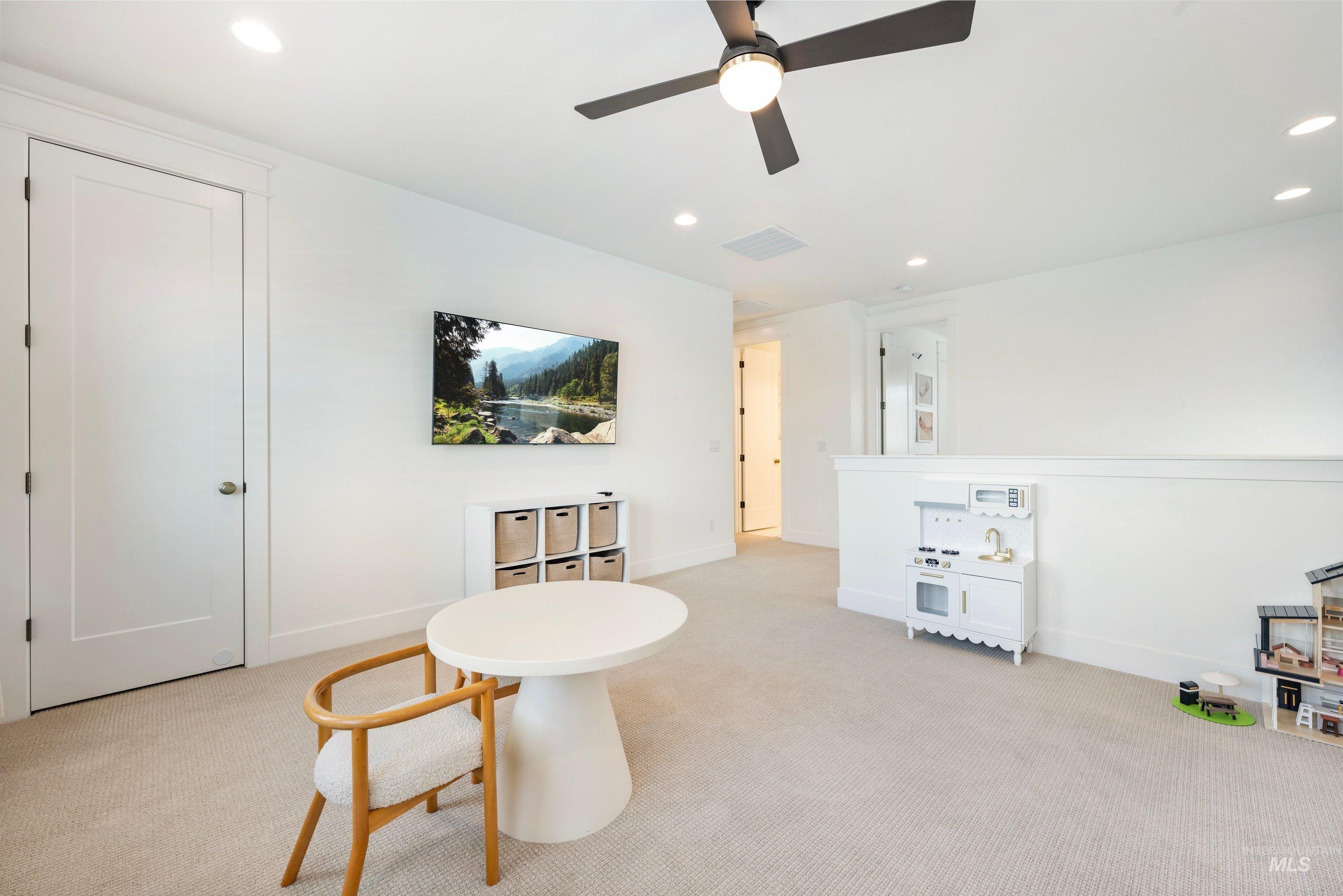 5353 W Octavia Dr., Meridian, Idaho 83646, 5 Bedrooms, 4 Bathrooms, Residential For Sale, Price $1,025,000, 98982447