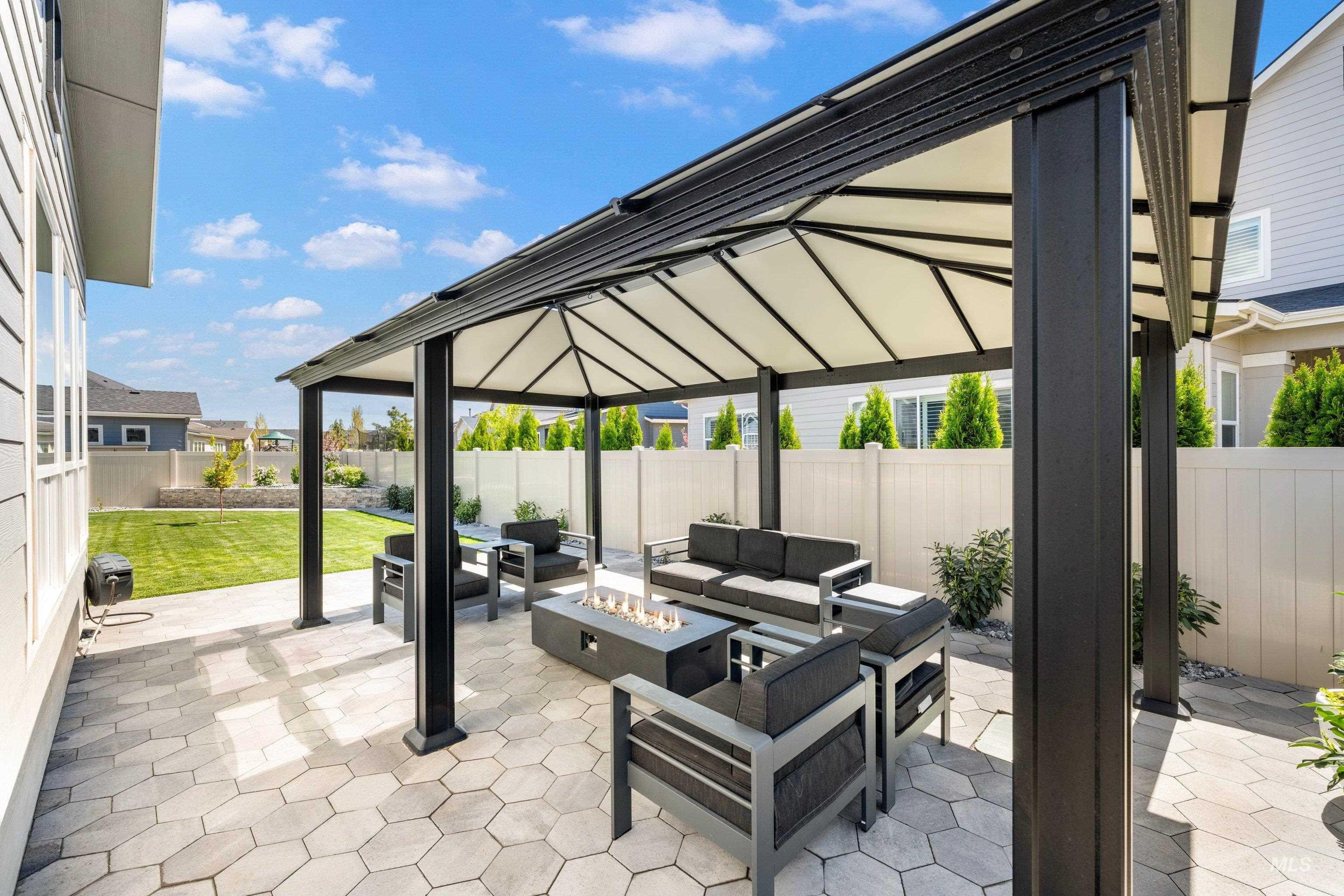 5353 W Octavia Dr., Meridian, Idaho 83646, 5 Bedrooms, 4 Bathrooms, Residential For Sale, Price $1,025,000, 98982447