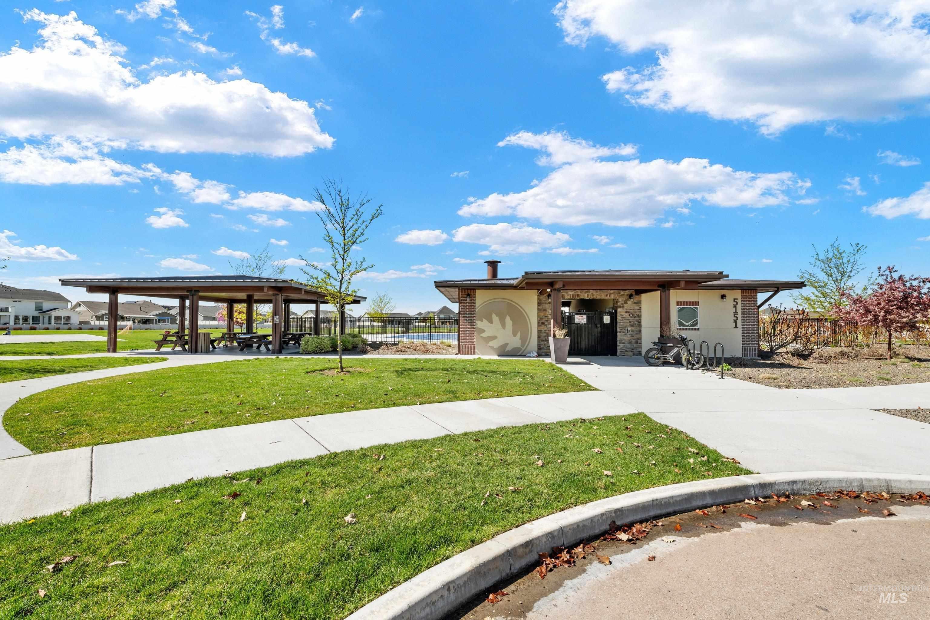 5353 W Octavia Dr., Meridian, Idaho 83646, 5 Bedrooms, 4 Bathrooms, Residential For Sale, Price $1,025,000, 98982447