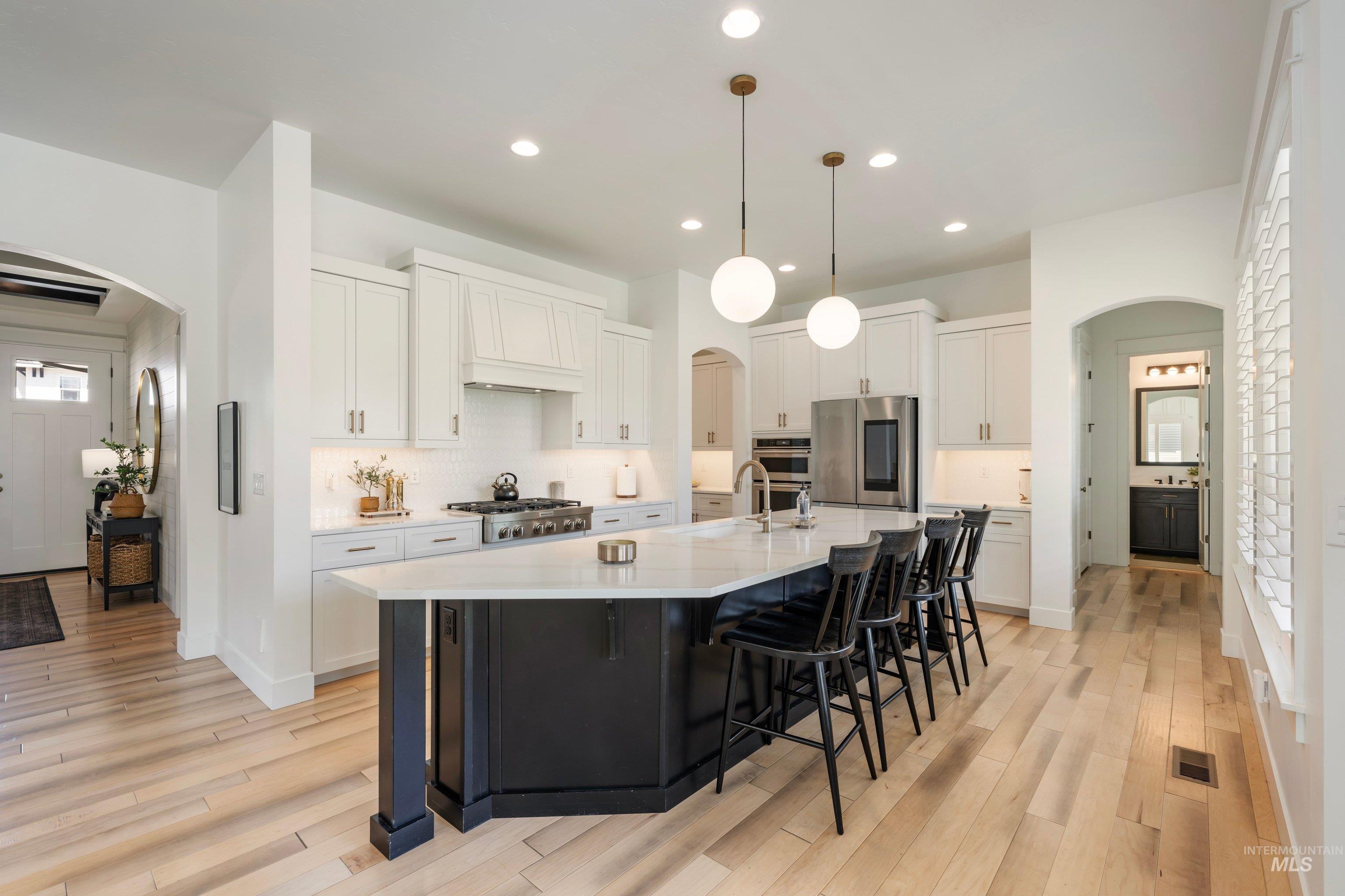 5353 W Octavia Dr., Meridian, Idaho 83646, 5 Bedrooms, 4 Bathrooms, Residential For Sale, Price $1,025,000, 98982447