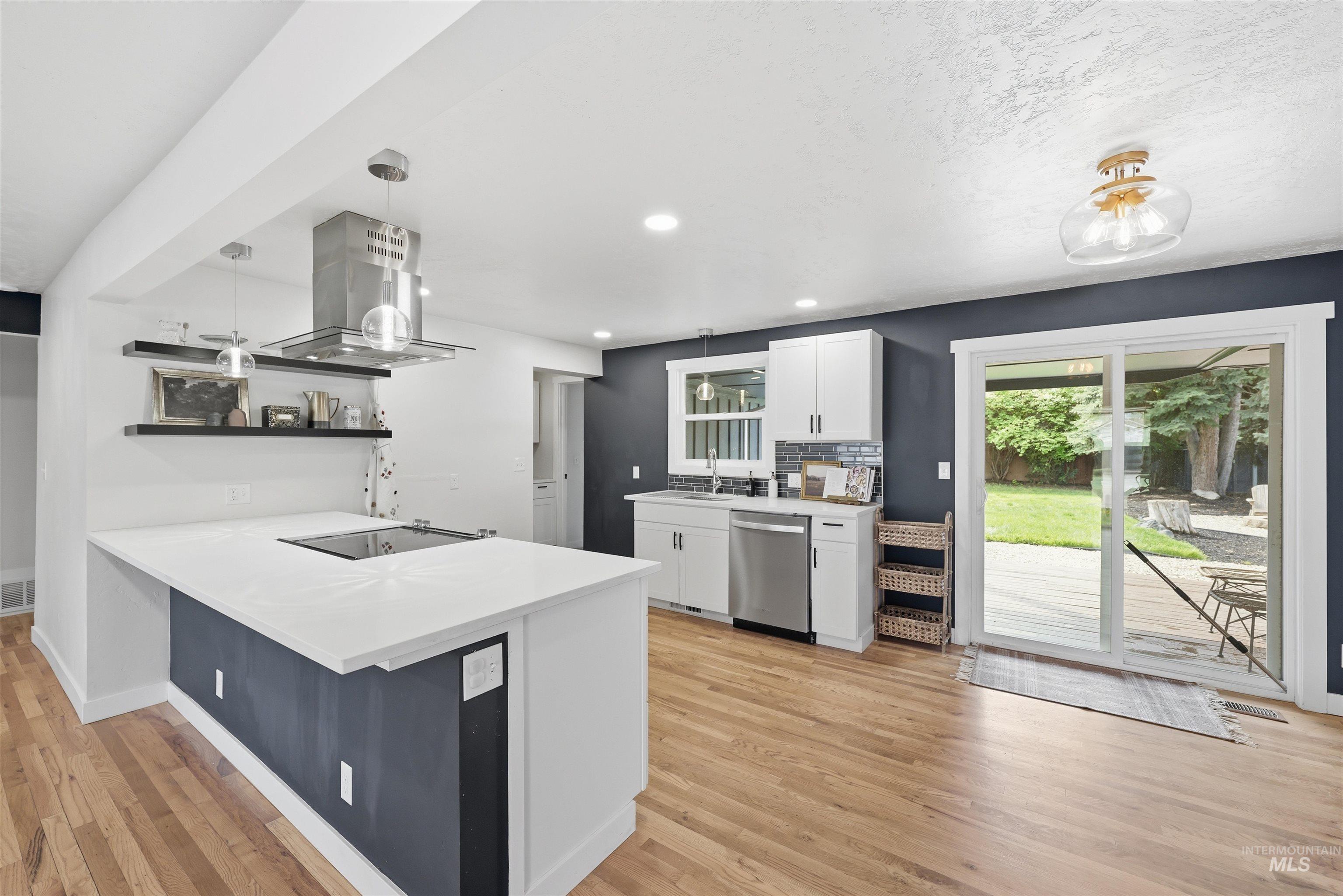 4223 W Camas St, Boise, Idaho 83705, 3 Bedrooms, 2 Bathrooms, Residential For Sale, Price $539,900, 98982448