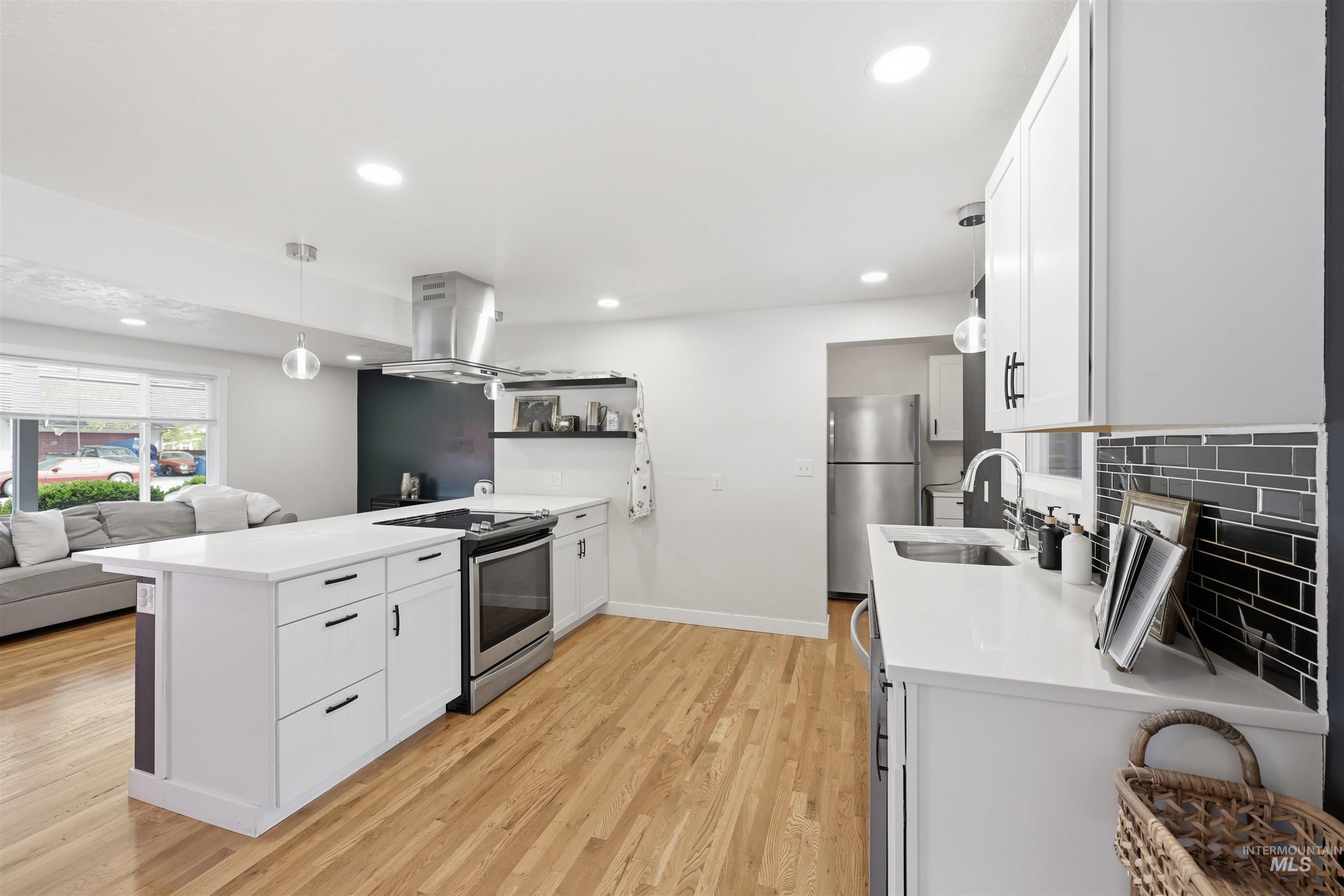 4223 W Camas St, Boise, Idaho 83705, 3 Bedrooms, 2 Bathrooms, Residential For Sale, Price $539,900, 98982448