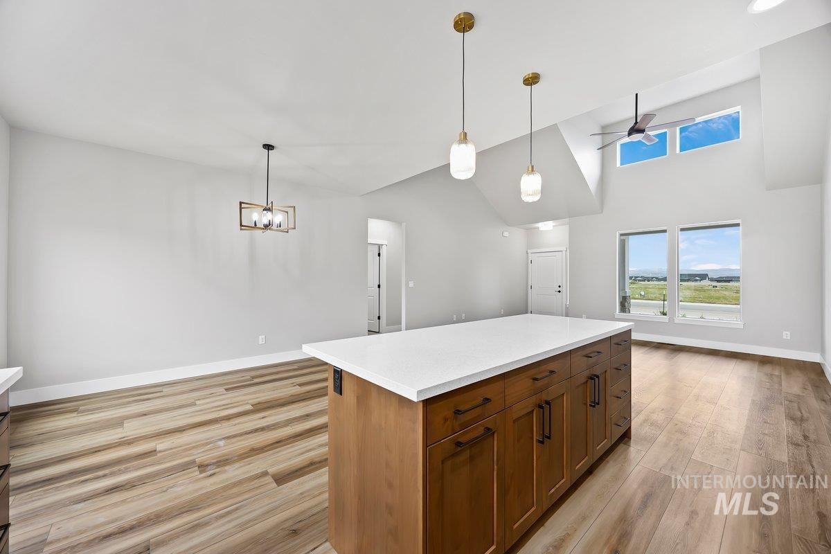 1044 Quartz Rd, Kimberly, Idaho 83341, 3 Bedrooms, 2 Bathrooms, Residential For Sale, Price $419,900, 98982454