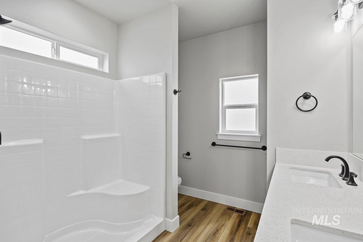 1044 Quartz Rd, Kimberly, Idaho 83341, 3 Bedrooms, 2 Bathrooms, Residential For Sale, Price $419,900, 98982454