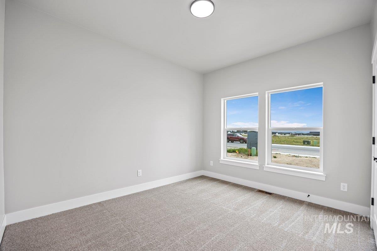 1044 Quartz Rd, Kimberly, Idaho 83341, 3 Bedrooms, 2 Bathrooms, Residential For Sale, Price $419,900, 98982454