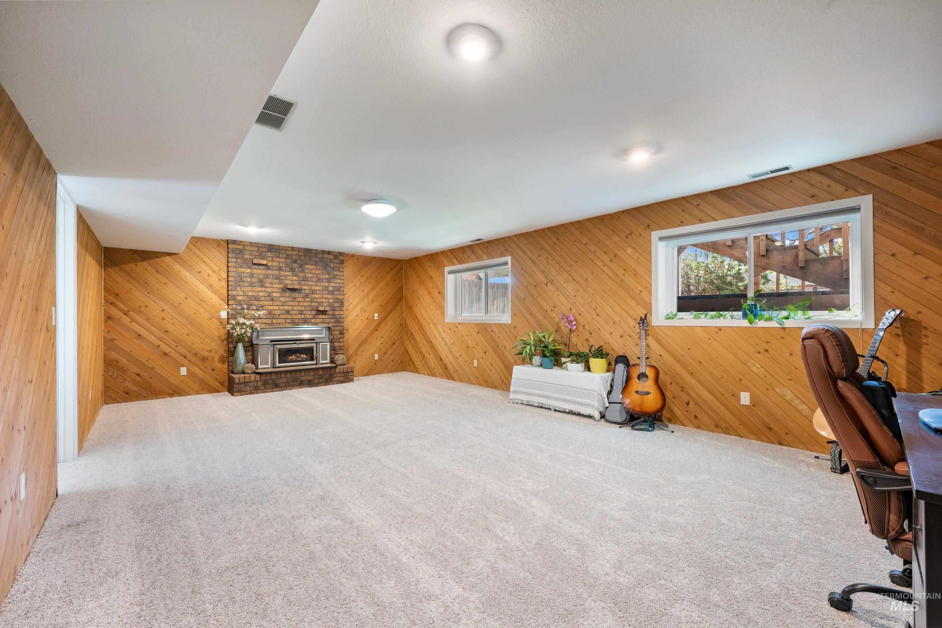 9066 W Brookview Ct, Boise, Idaho 83709, 4 Bedrooms, 3.5 Bathrooms, Residential For Sale, Price $619,900, 98982459