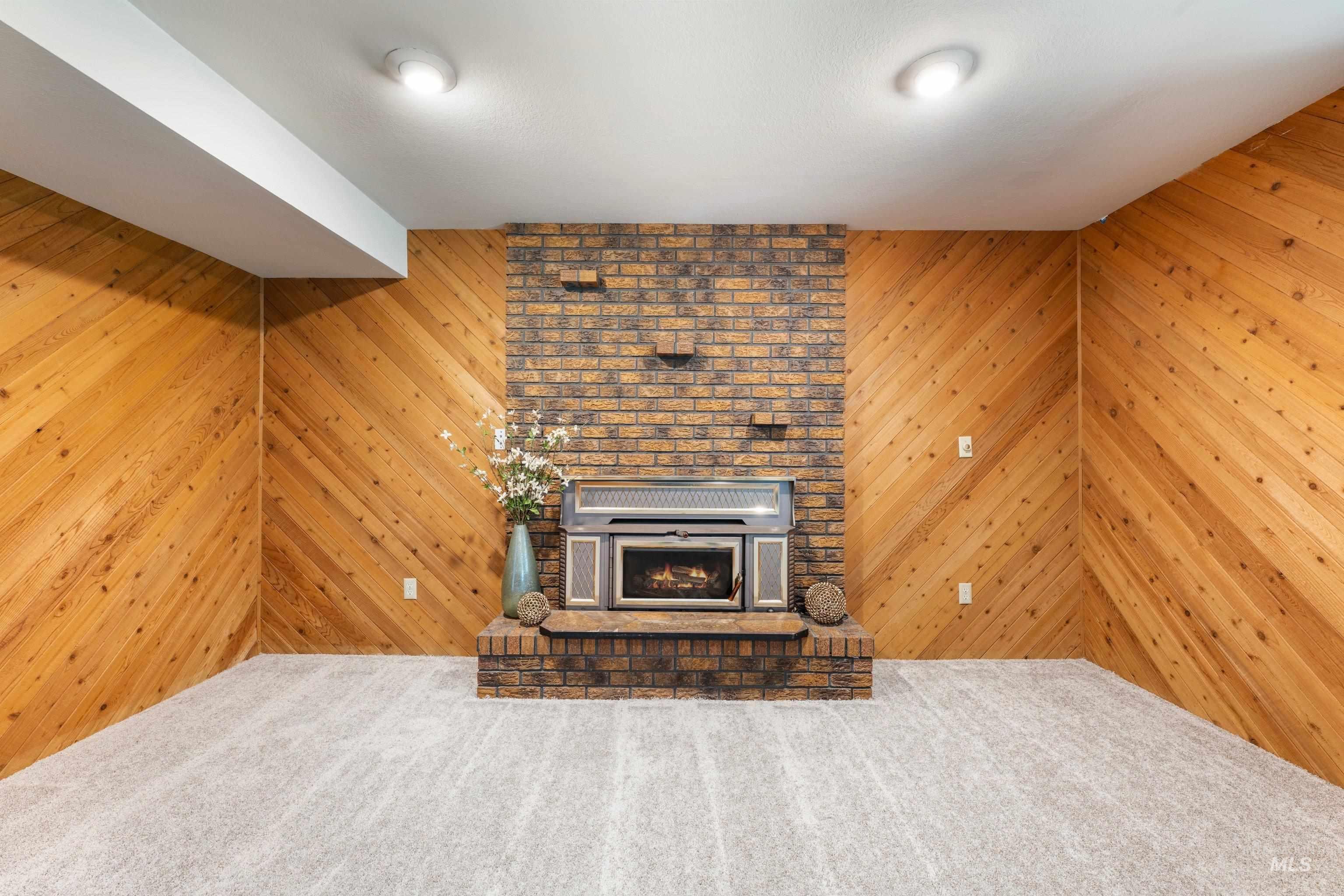 9066 W Brookview Ct, Boise, Idaho 83709, 4 Bedrooms, 3.5 Bathrooms, Residential For Sale, Price $619,900, 98982459