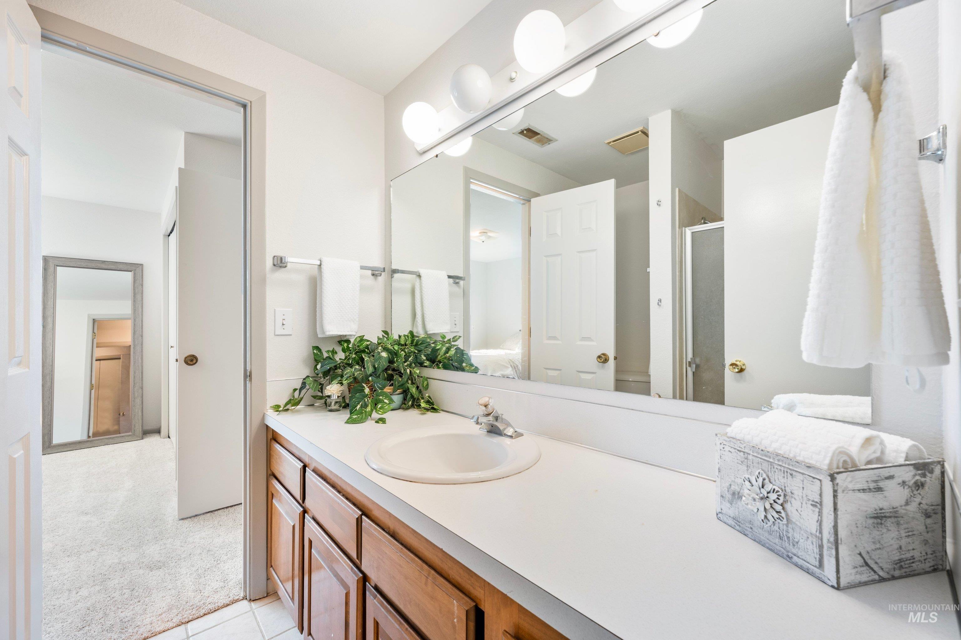 9066 W Brookview Ct, Boise, Idaho 83709, 4 Bedrooms, 3.5 Bathrooms, Residential For Sale, Price $619,900, 98982459