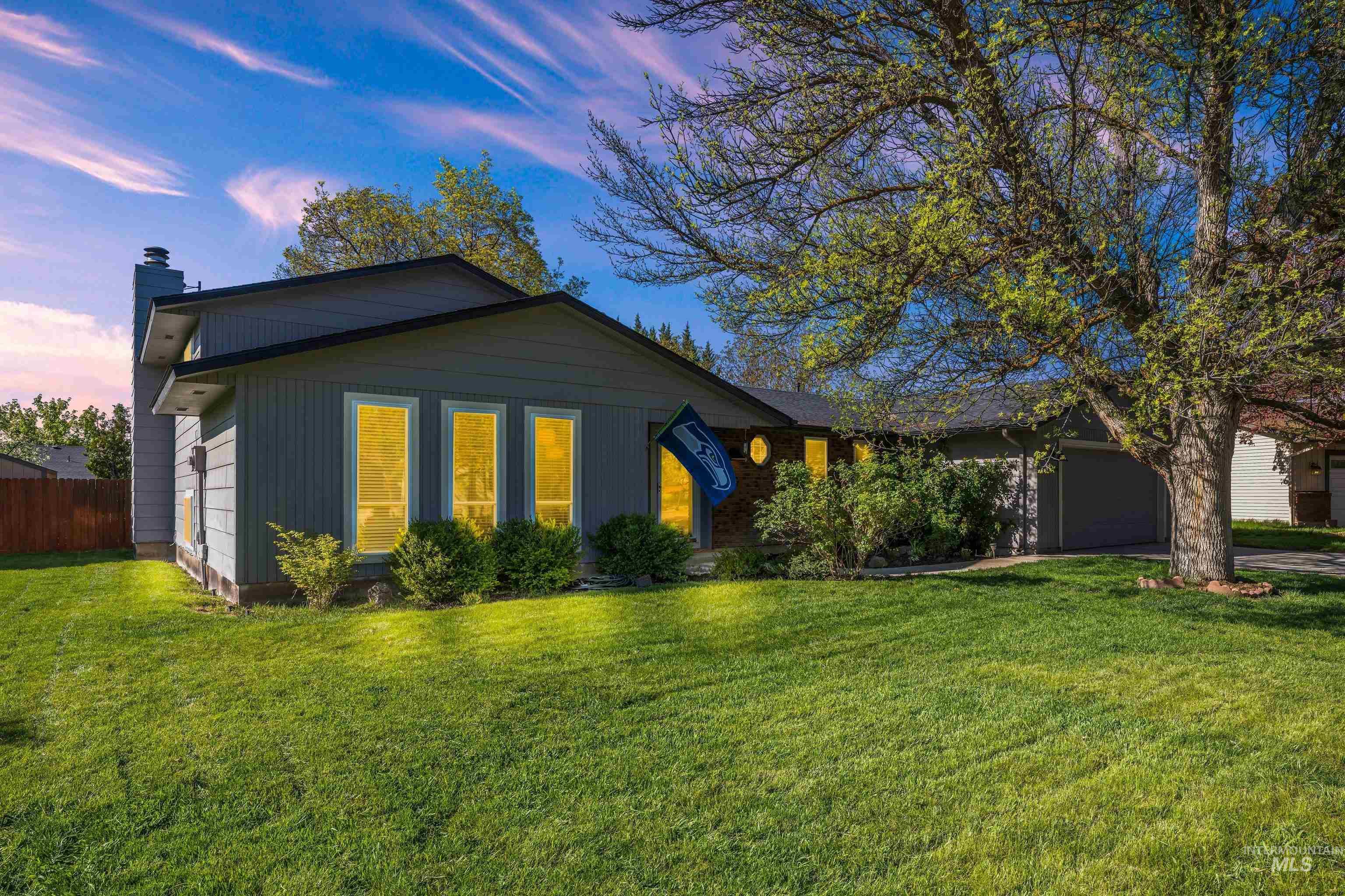 9066 W Brookview Ct, Boise, Idaho 83709, 4 Bedrooms, 3.5 Bathrooms, Residential For Sale, Price $599,990,MLS 98982459