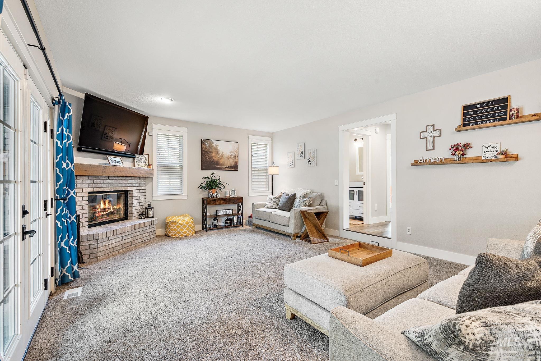 5363 N Hickory Run Ave., Boise, Idaho 83713-2498, 5 Bedrooms, 4 Bathrooms, Residential For Sale, Price $865,000,MLS 98982460