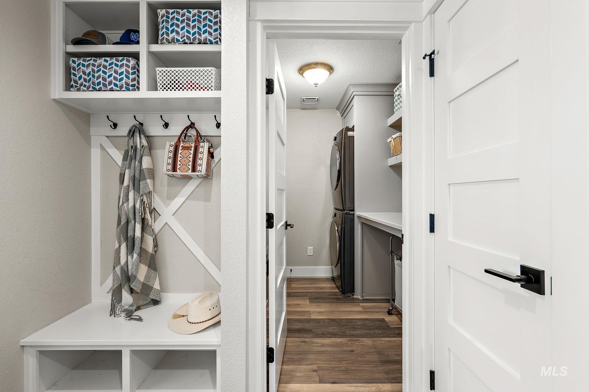 5363 N Hickory Run Ave., Boise, Idaho 83713-2498, 5 Bedrooms, 4 Bathrooms, Residential For Sale, Price $865,000,MLS 98982460