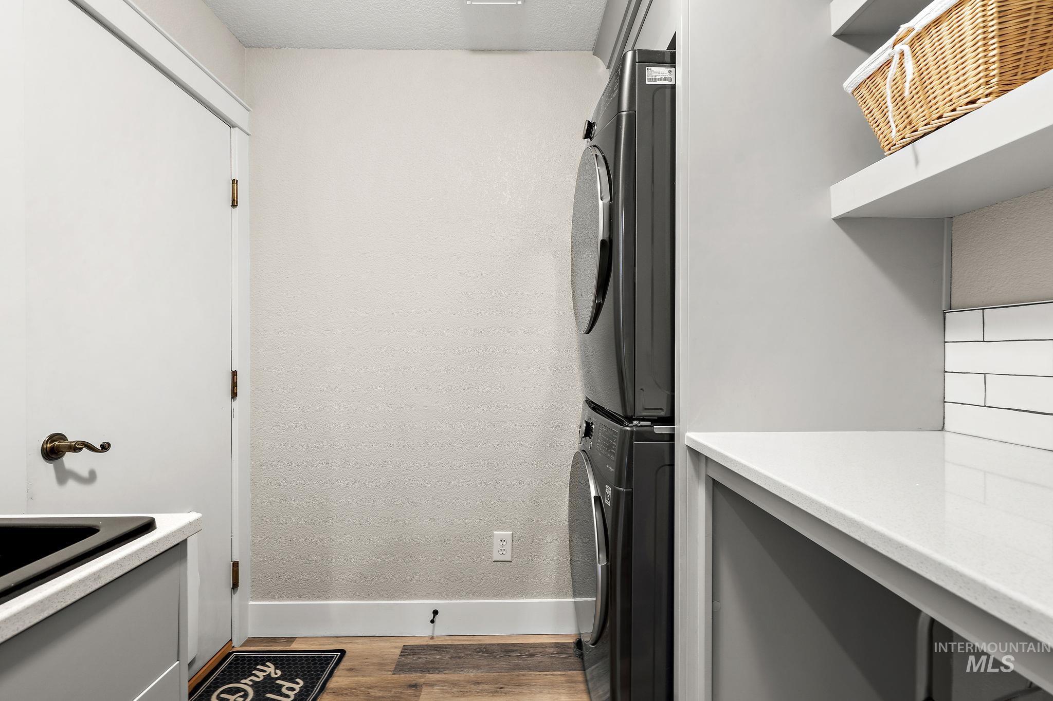 5363 N Hickory Run Ave., Boise, Idaho 83713-2498, 5 Bedrooms, 4 Bathrooms, Residential For Sale, Price $865,000,MLS 98982460