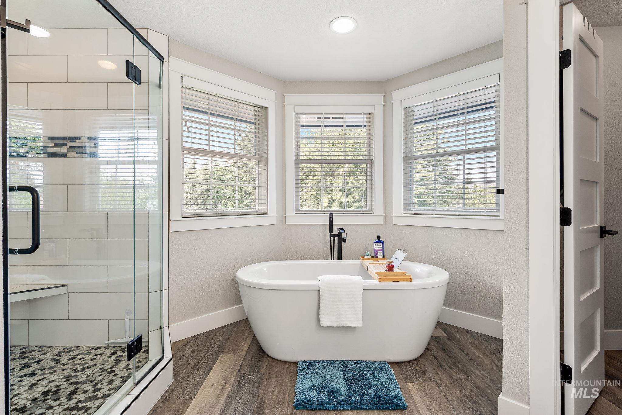 5363 N Hickory Run Ave., Boise, Idaho 83713-2498, 5 Bedrooms, 4 Bathrooms, Residential For Sale, Price $865,000,MLS 98982460