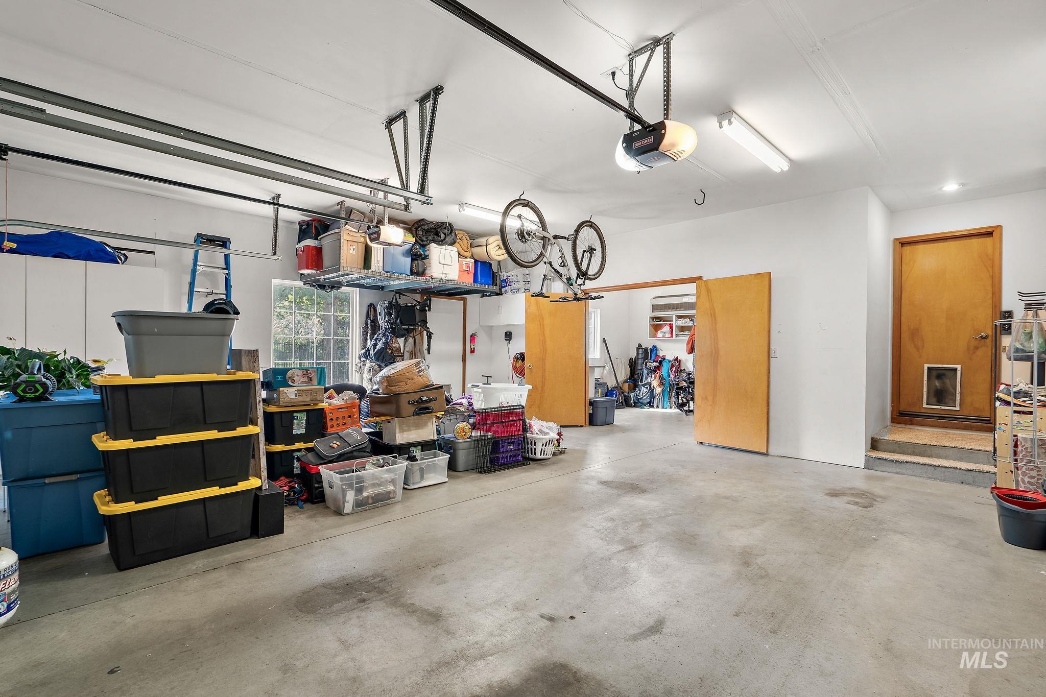 5363 N Hickory Run Ave., Boise, Idaho 83713-2498, 5 Bedrooms, 4 Bathrooms, Residential For Sale, Price $865,000,MLS 98982460