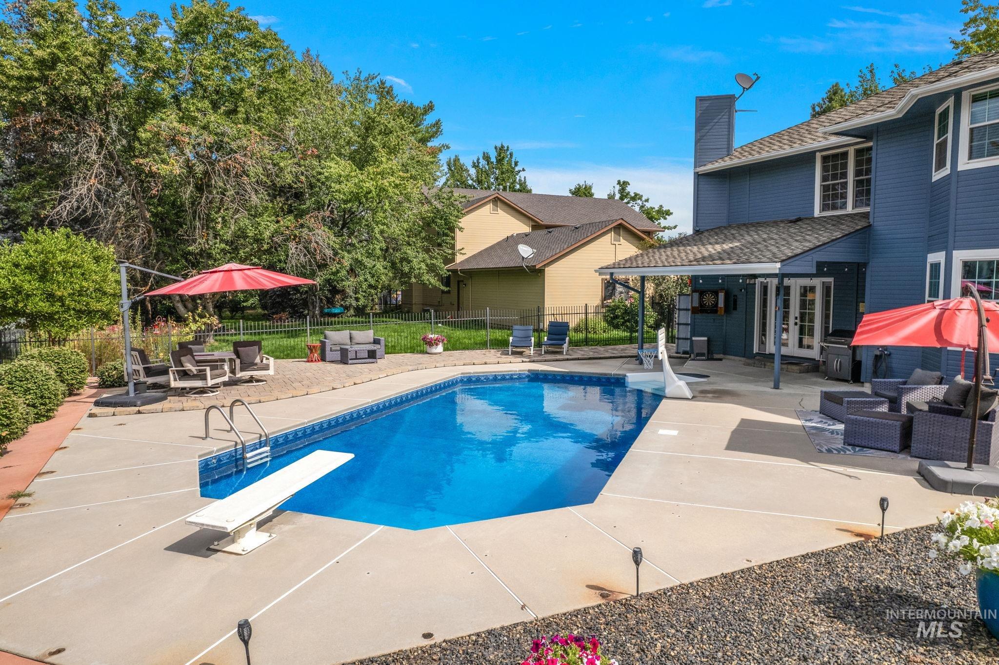 5363 N Hickory Run Ave., Boise, Idaho 83713-2498, 5 Bedrooms, 4 Bathrooms, Residential For Sale, Price $865,000,MLS 98982460