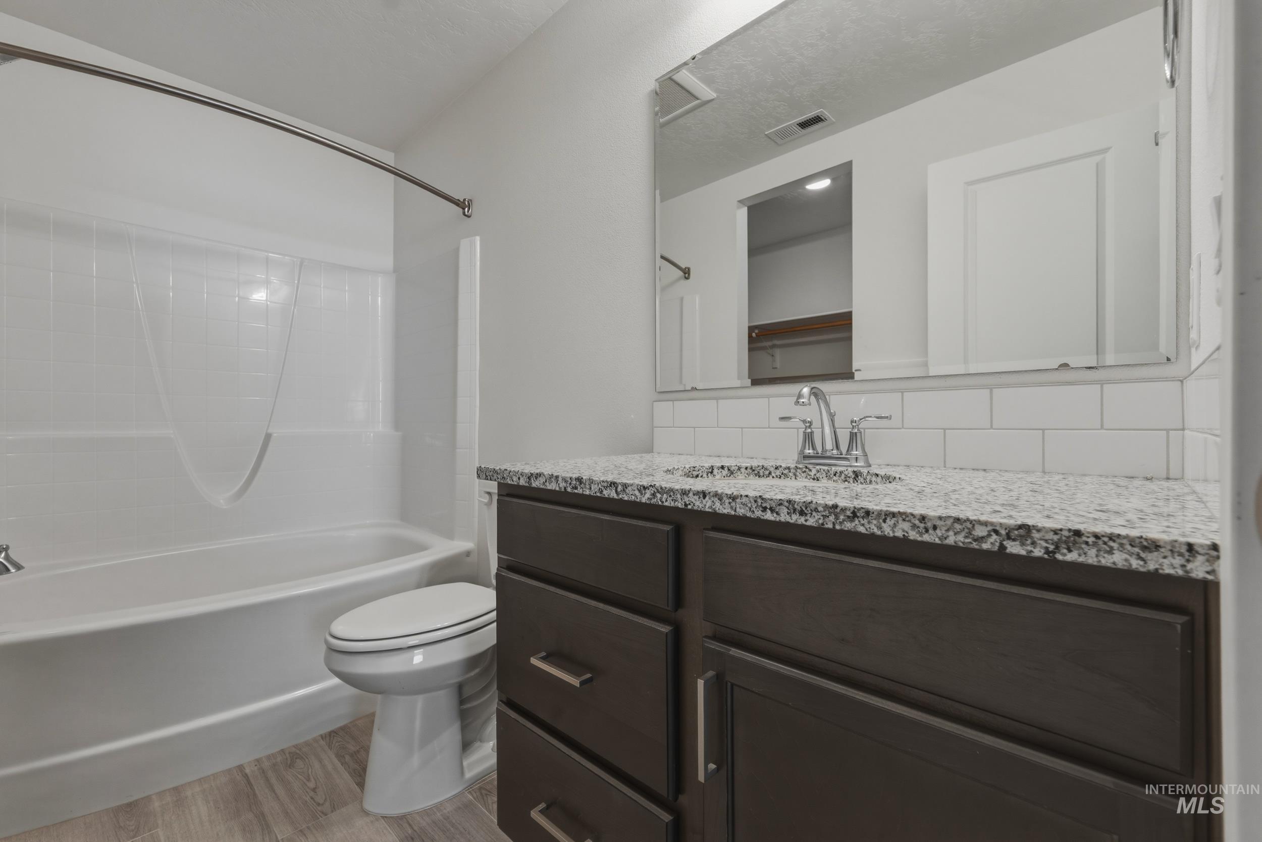 12320 Shadow River St, Caldwell, Idaho 83607, 3 Bedrooms, 2 Bathrooms, Residential For Sale, Price $363,000, 98982461