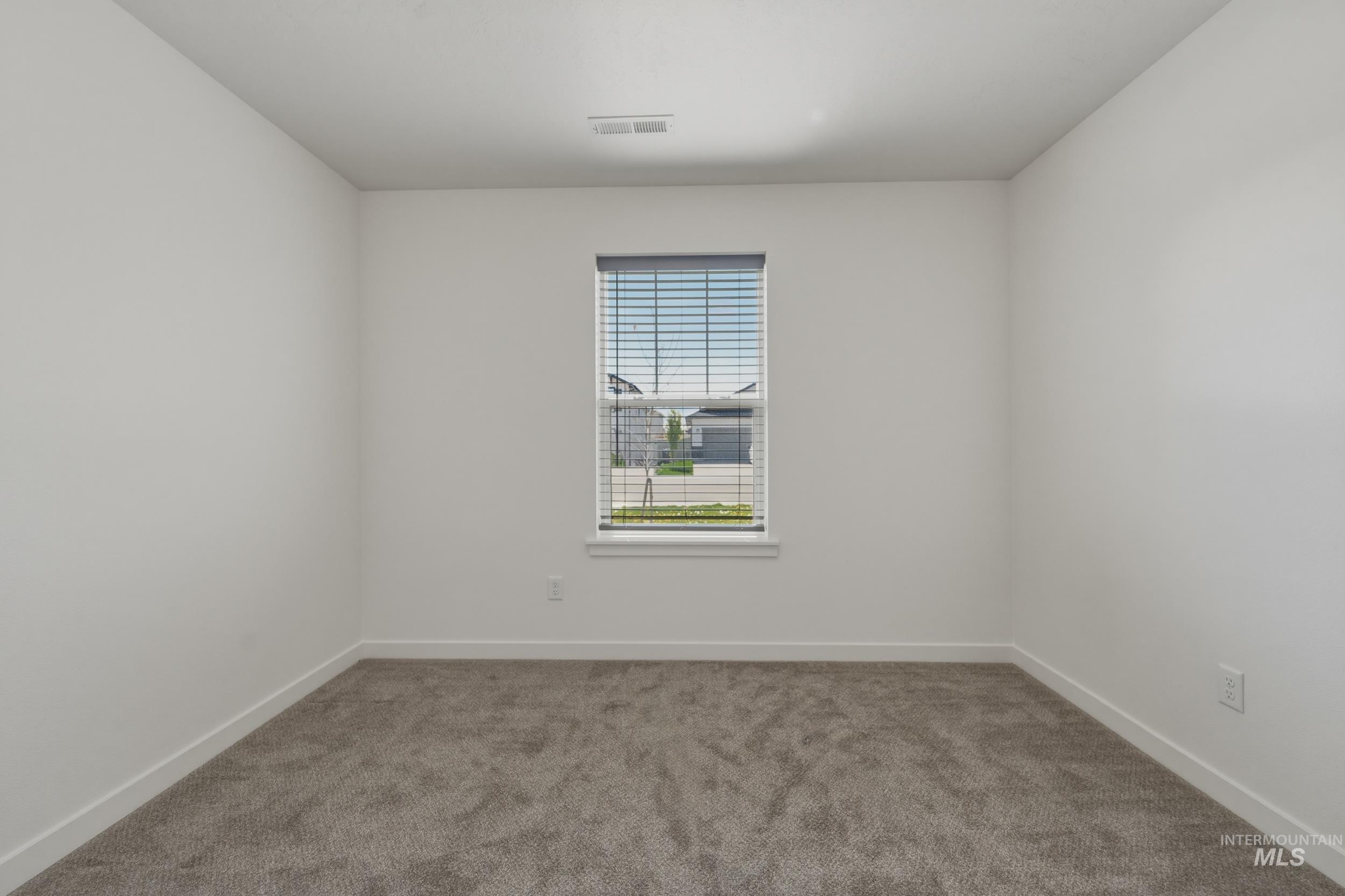 12320 Shadow River St, Caldwell, Idaho 83607, 3 Bedrooms, 2 Bathrooms, Residential For Sale, Price $363,000, 98982461