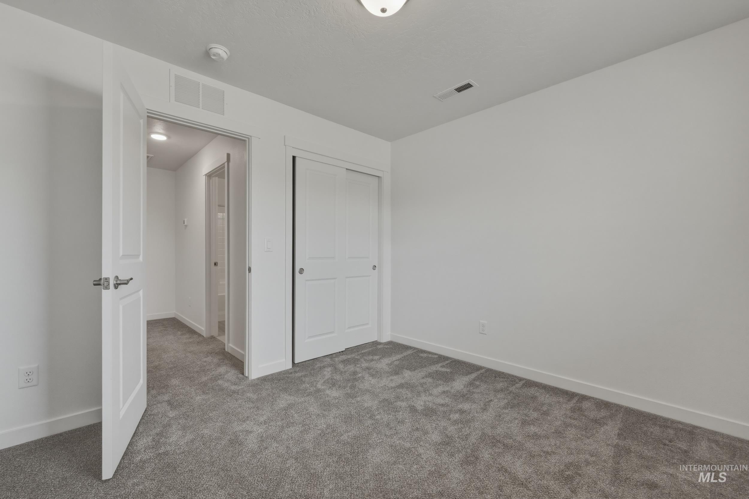 12320 Shadow River St, Caldwell, Idaho 83607, 3 Bedrooms, 2 Bathrooms, Residential For Sale, Price $363,000, 98982461