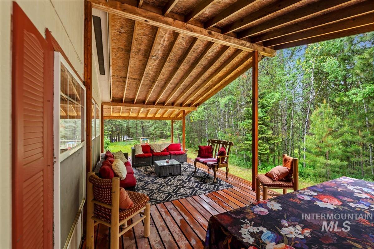 29 Rising Ln, Cascade, Idaho 83611, 3 Bedrooms, 2 Bathrooms, Residential For Sale, Price $525,000, 98982462