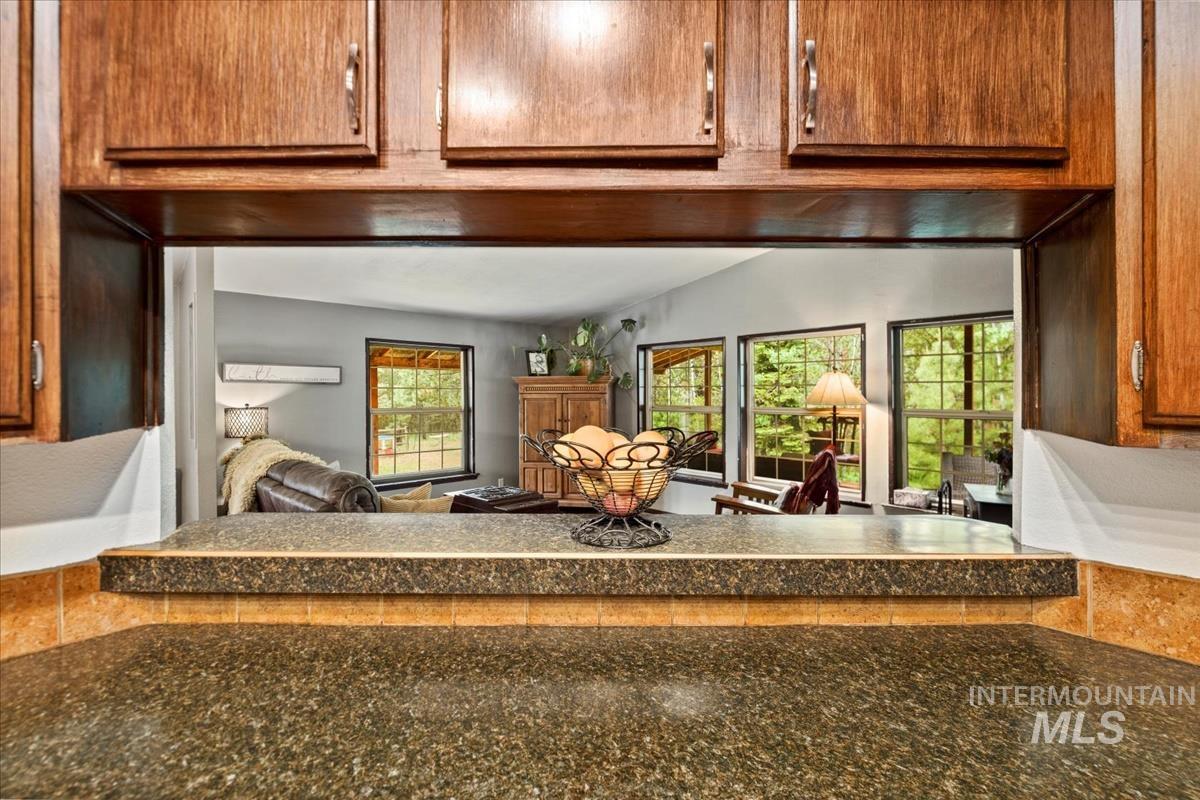 29 Rising Ln, Cascade, Idaho 83611, 3 Bedrooms, 2 Bathrooms, Residential For Sale, Price $525,000, 98982462