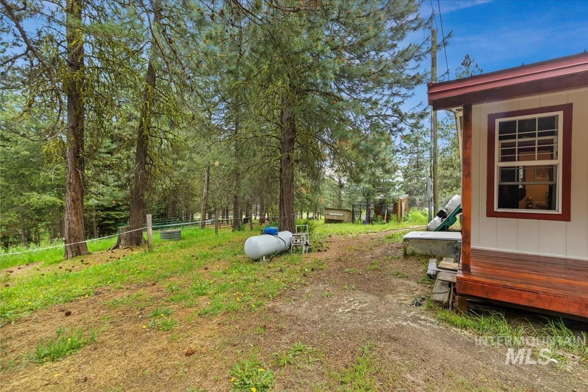 29 Rising Ln, Cascade, Idaho 83611, 3 Bedrooms, 2 Bathrooms, Residential For Sale, Price $499,900,MLS 98982462