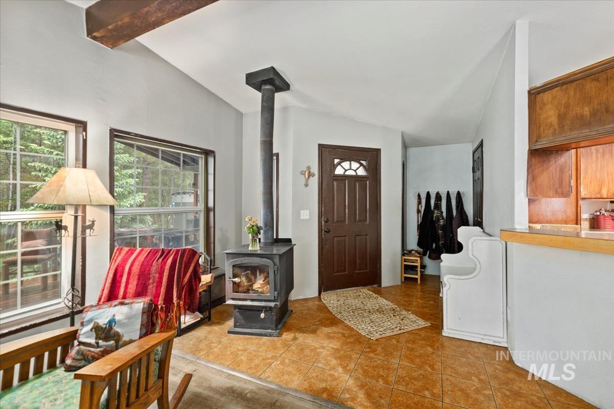 29 Rising Ln, Cascade, Idaho 83611, 3 Bedrooms, 2 Bathrooms, Residential For Sale, Price $525,000, 98982462