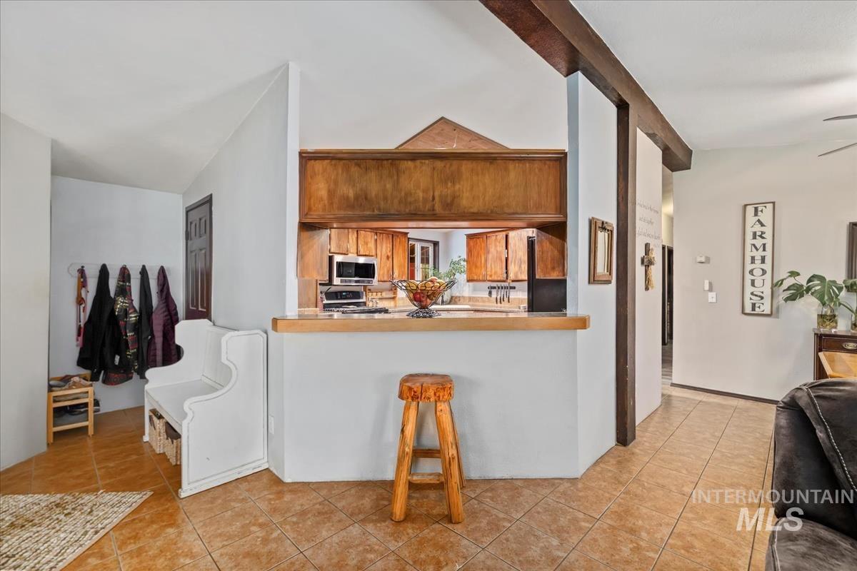 29 Rising Ln, Cascade, Idaho 83611, 3 Bedrooms, 2 Bathrooms, Residential For Sale, Price $525,000, 98982462