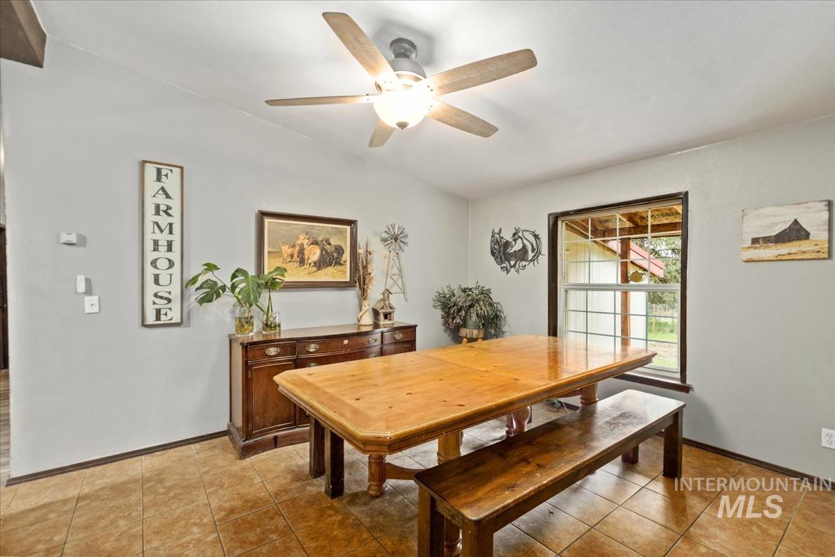 29 Rising Ln, Cascade, Idaho 83611, 3 Bedrooms, 2 Bathrooms, Residential For Sale, Price $525,000, 98982462