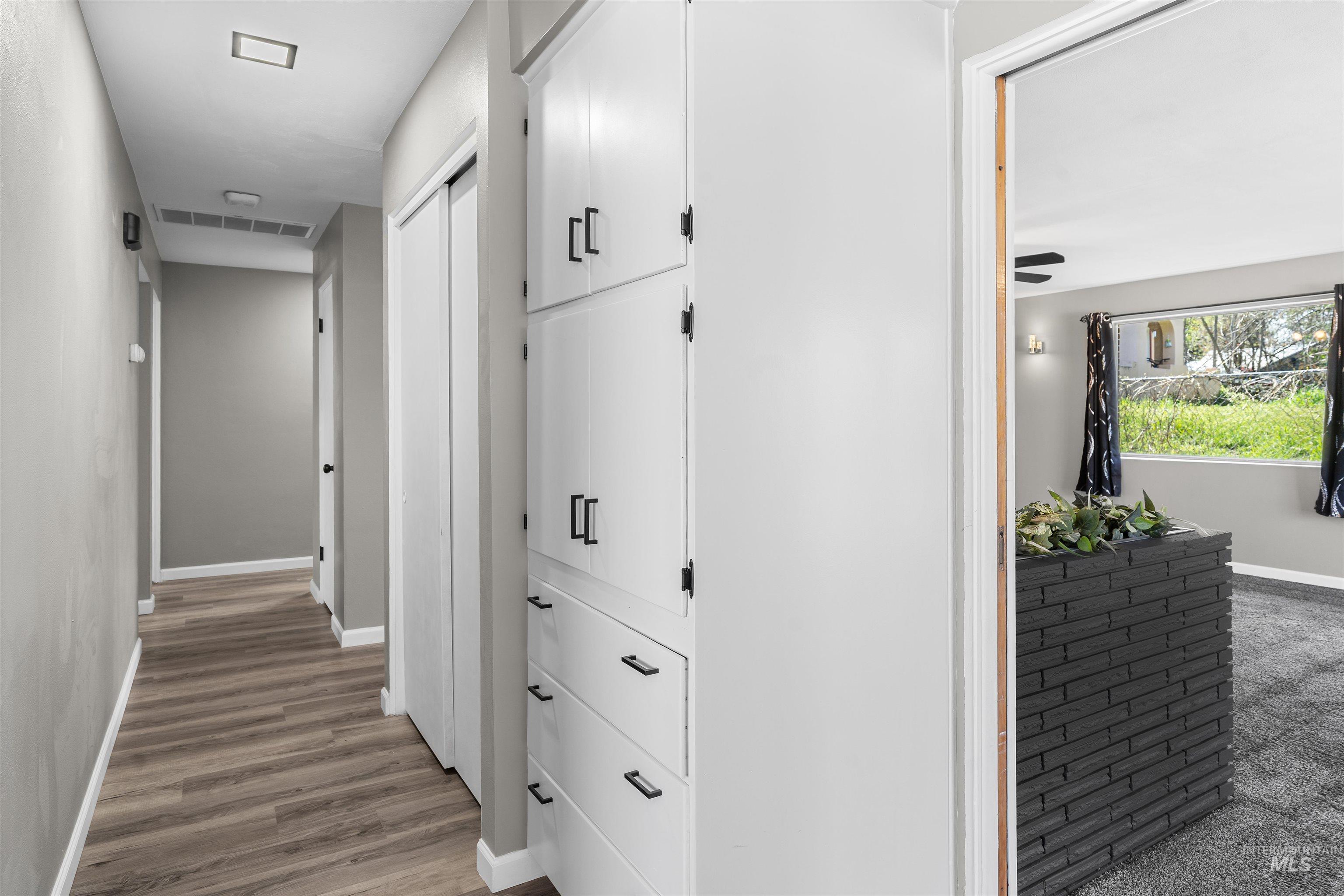 303 Highland Ave, Clarkston, Washington 99403, 4 Bedrooms, 2.5 Bathrooms, Residential For Sale, Price $450,000, 98982466