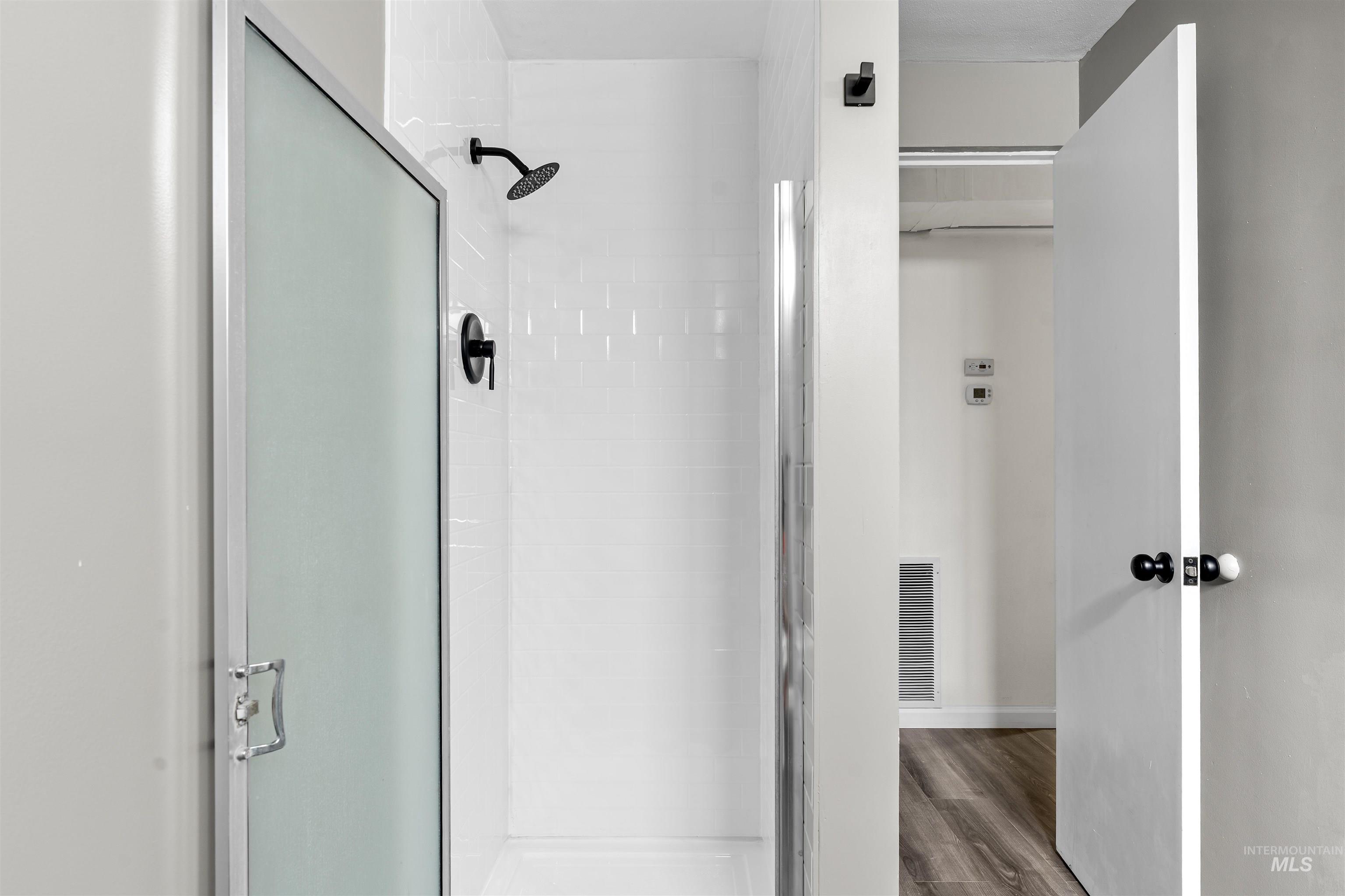 303 Highland Ave, Clarkston, Washington 99403, 4 Bedrooms, 2.5 Bathrooms, Residential For Sale, Price $450,000, 98982466